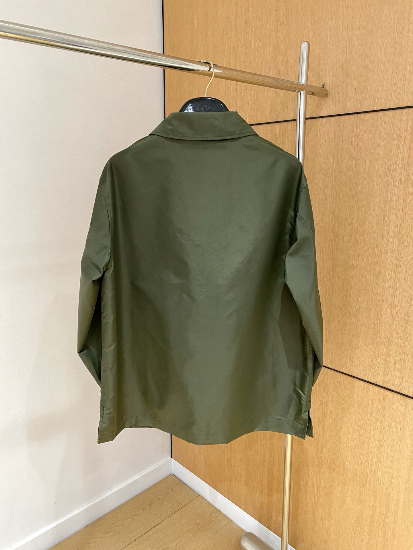    【新品25SS早春新品 🆕Giv*nchy 4G标识夹克外套  男士衬衫时尚夹克外套

新潮澎湃的