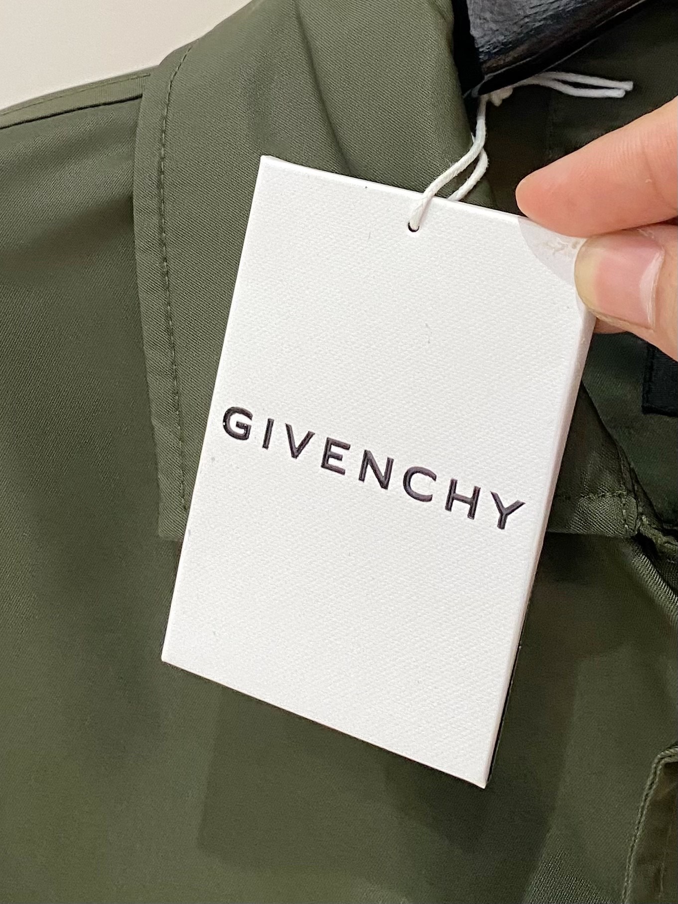    【新品25SS早春新品 🆕Giv*nchy 4G标识夹克外套  男士衬衫时尚夹克外套

新潮澎湃的