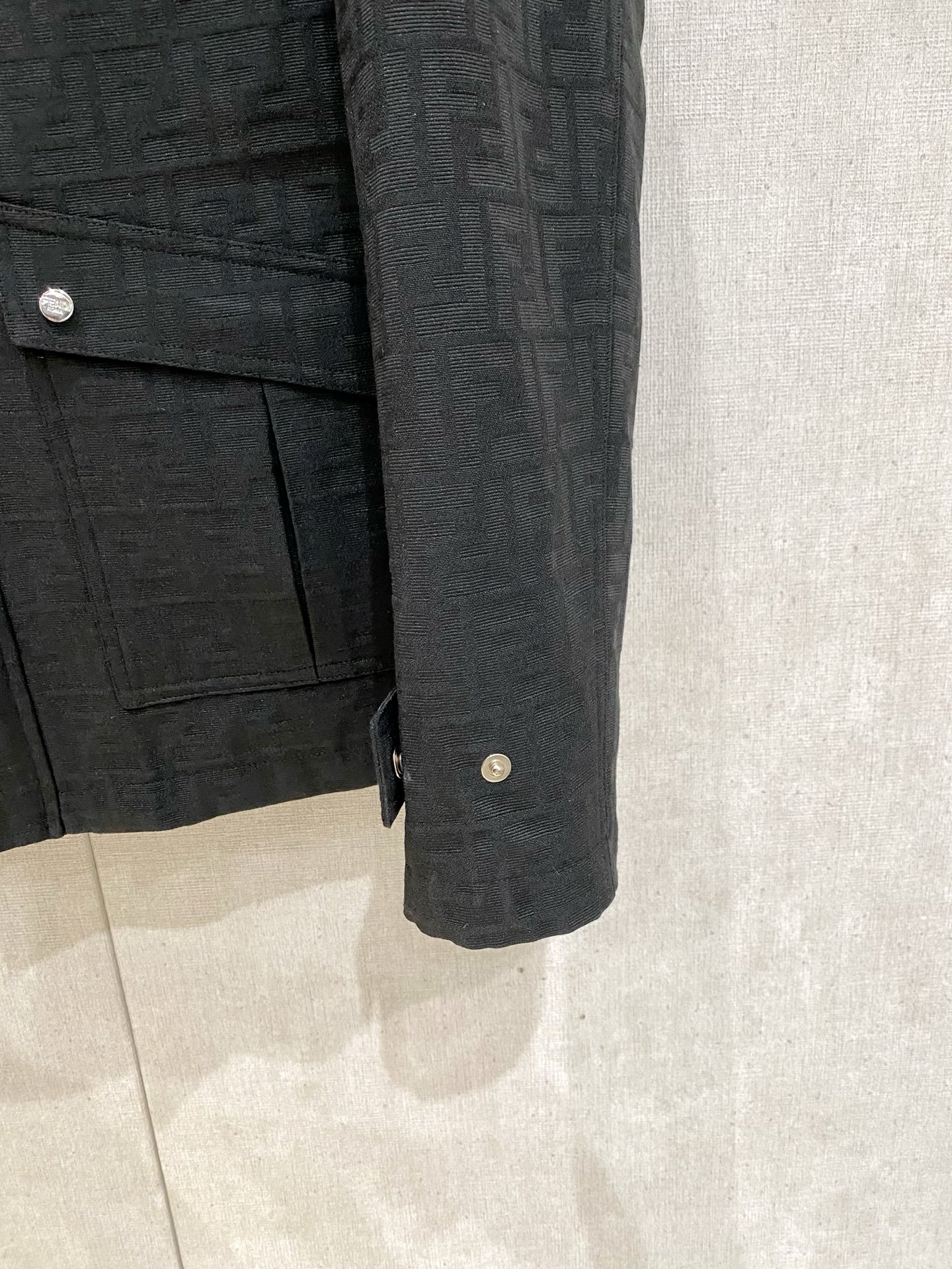 New High-End Custom Man’s Jacket with Brand Element Design and Great Style - 图片 6