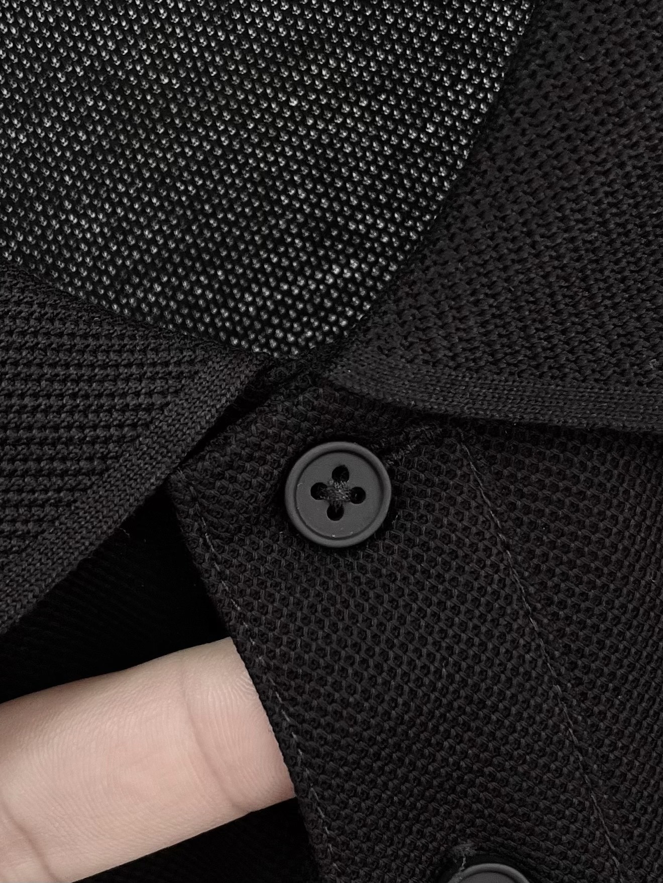 Burberry-巴宝莉 商务休闲通勤款,渠道精品!唯美主义的英式裁剪艺术尽显男士魅力风采.
25