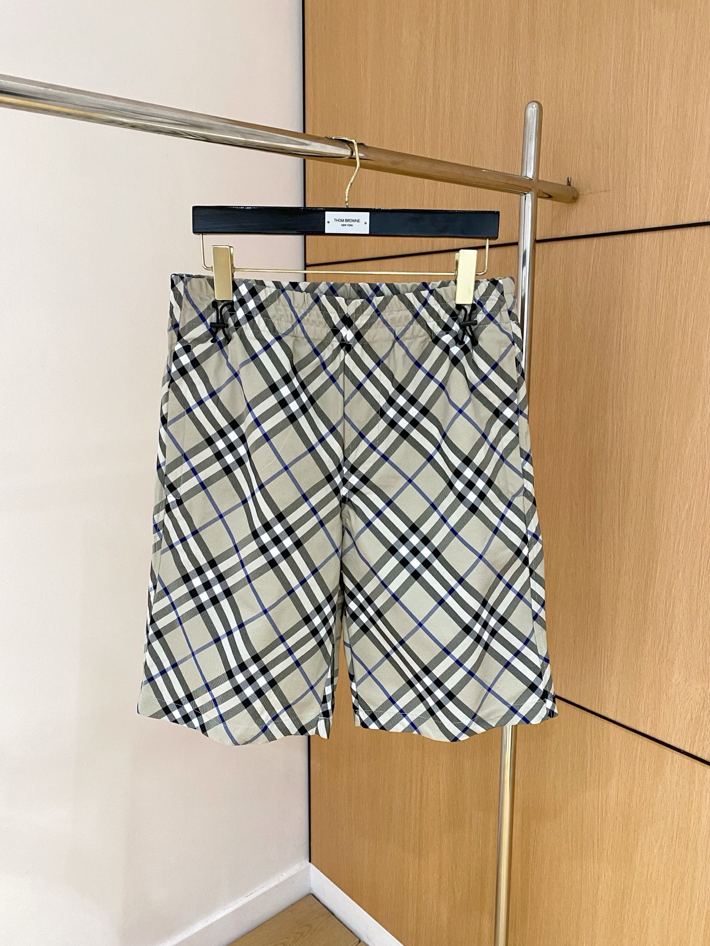 “Custom-Made P600 B.B.P. Top-End 25ss Spring & Summer Shorts with Logo: Comfortable & High-Quality Fabric” - 图片 2
