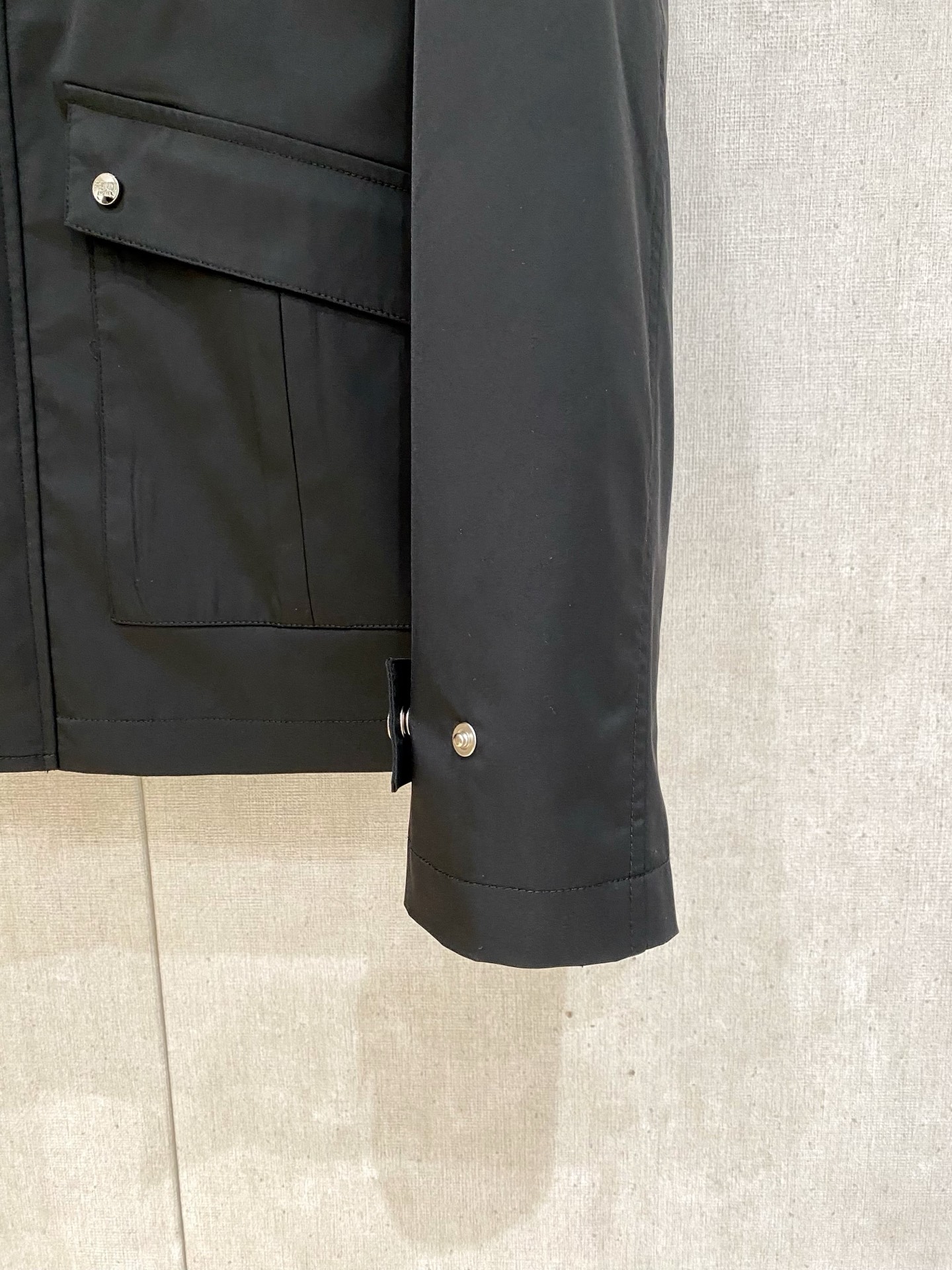 “Stylish and Comfortable: P1075 FD 2025 Jacket Review and Sizing Guide” - 图片 7