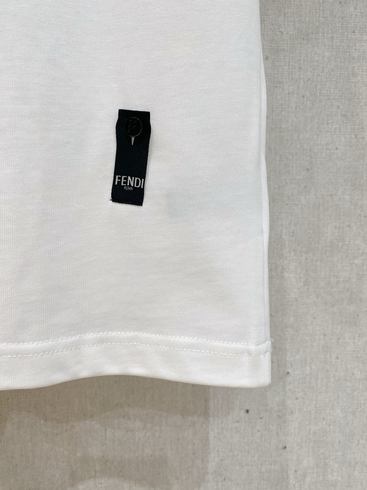 Fendi 短袖服装,男,女,fendi 7 Fendi 短袖服装,男,女,fendi 7