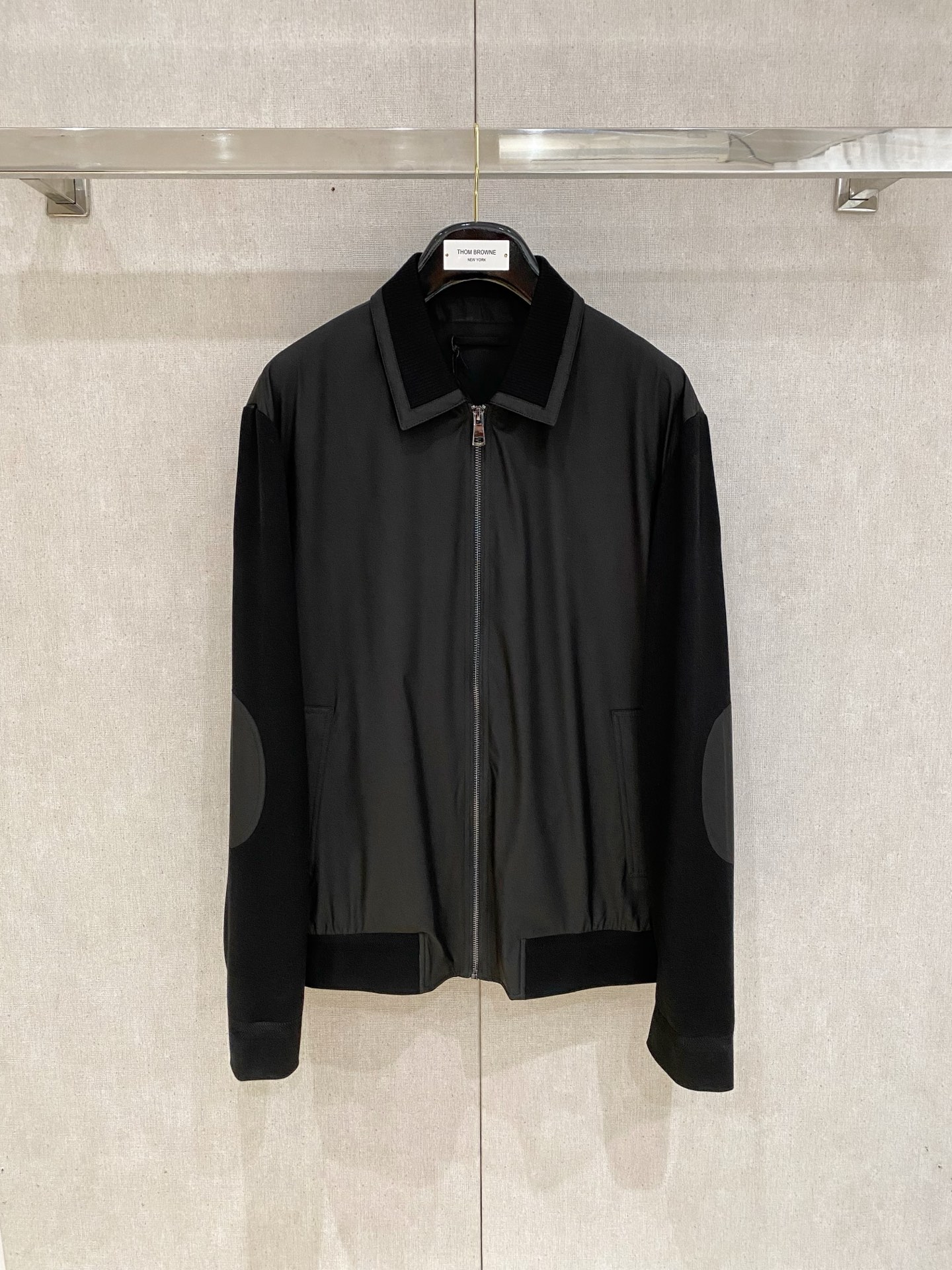 NO:134083,Prada 2025 spring new jacket size M-3XL, prada, prada, jackets & coats, alexander wang19860909Prada 普拉达 2025春季新款外套 码数M-3XL,,prada,prada,jackets & coats,alexander wang,Men's clothing