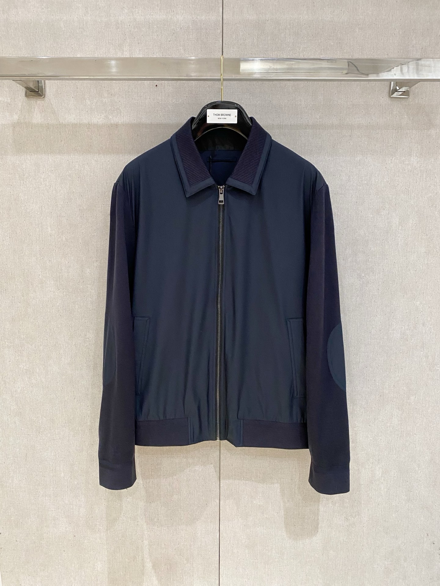 NO:134058,Prada 2025 spring new jacket size M-3XL, prada, prada, jackets & coats, alexander wang19860909Prada 普拉达 2025春季新款外套 码数M-3XL,,prada,prada,jackets & coats,alexander wang,Men's clothing