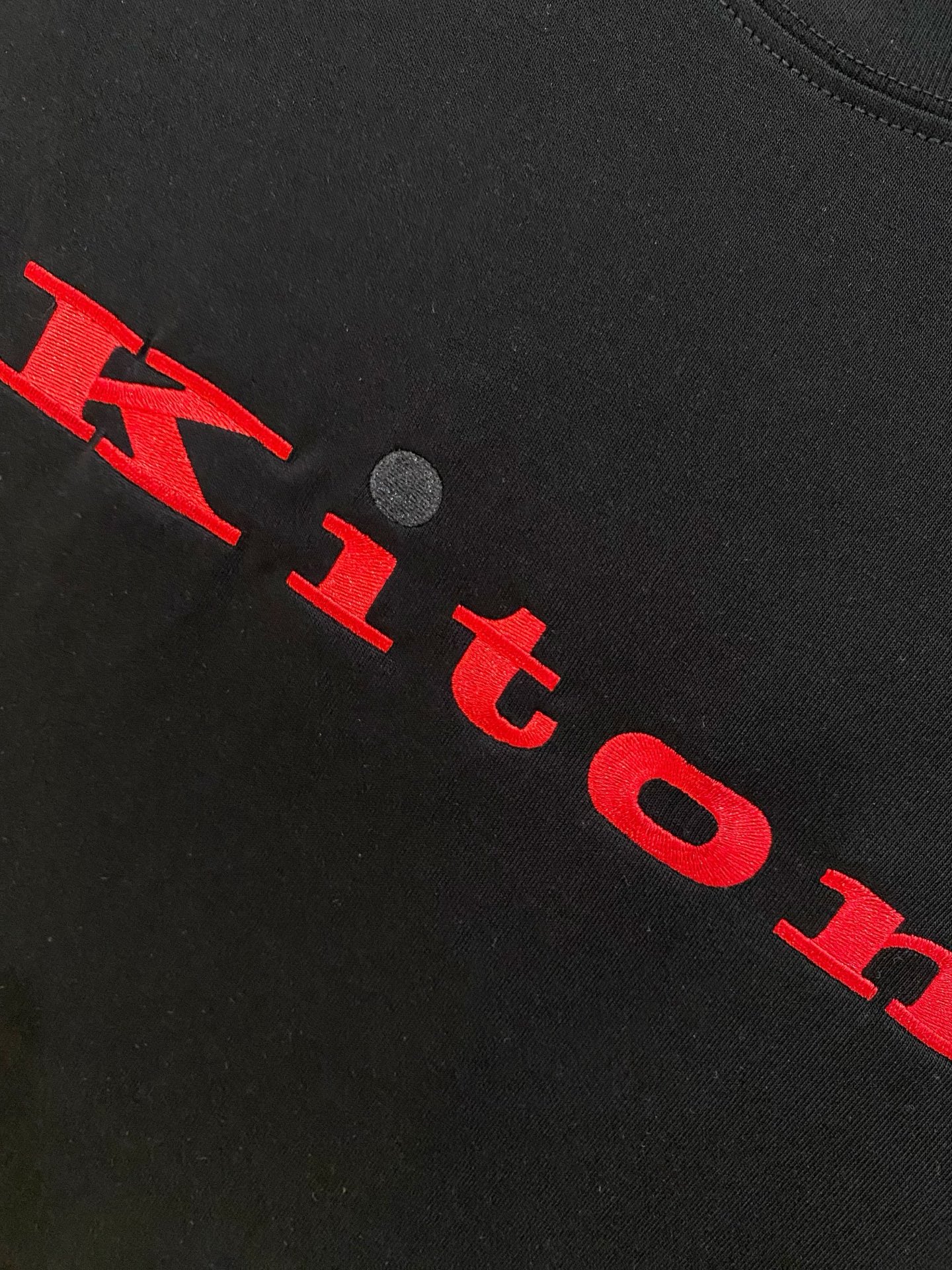 kiton 2025春夏纯棉短袖
颜色：黑 白 蓝 灰
码数：M-2XL 