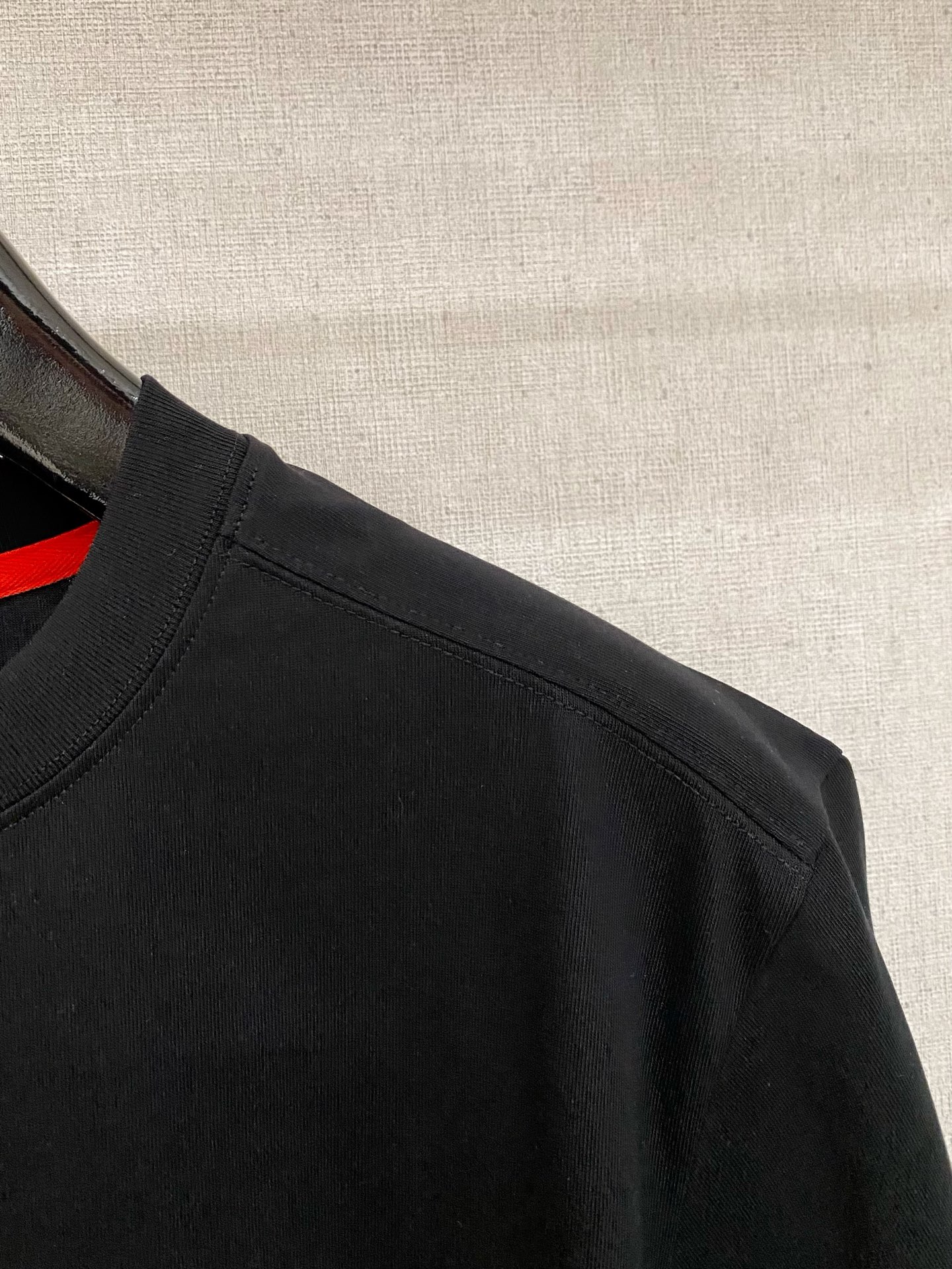 kiton 2025春夏纯棉短袖
颜色：黑 白 蓝 灰
码数：M-2XL 