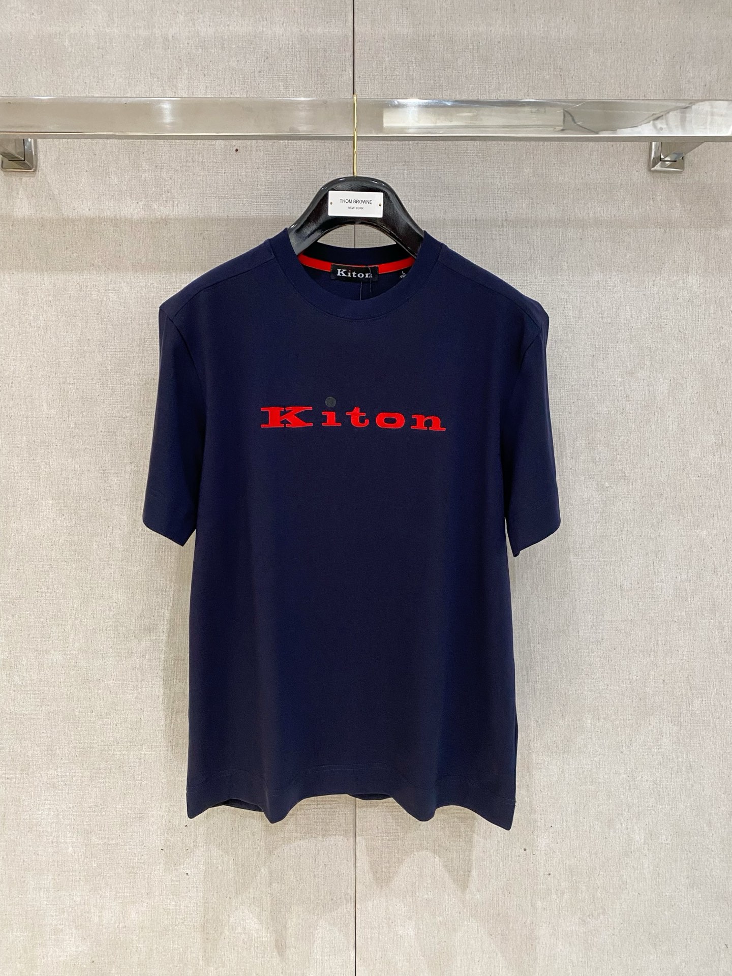 kiton 2025春夏纯棉短袖
颜色：黑 白 蓝 灰
码数：M-2XL 
