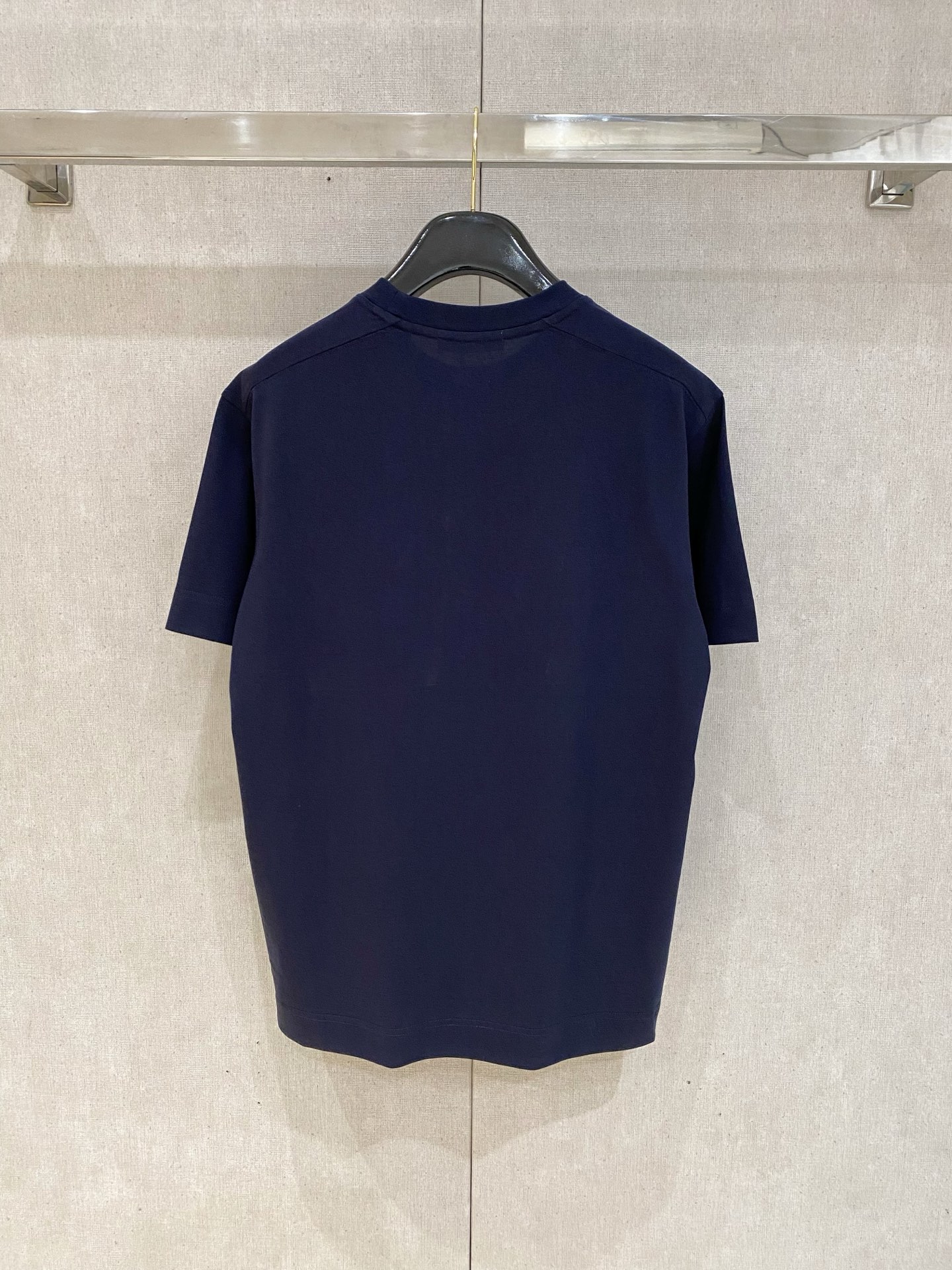 kiton 2025春夏纯棉短袖
颜色：黑 白 蓝 灰
码数：M-2XL 