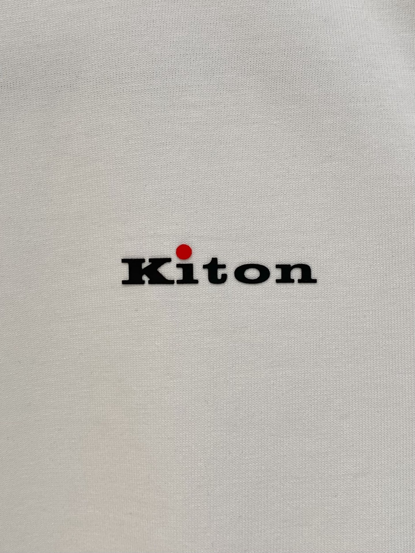 kiton 2025春夏纯棉短袖
颜色：黑 白
码数：M-2XL 