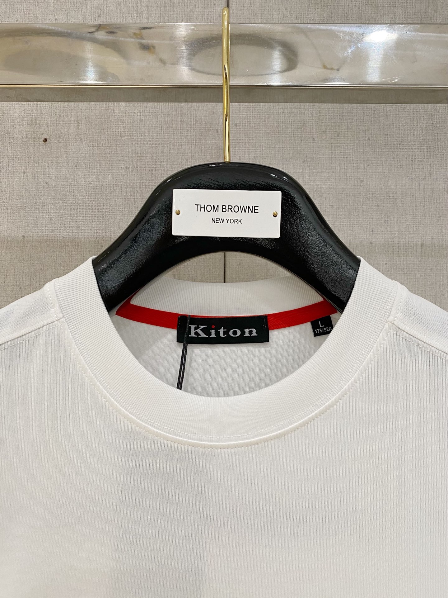 kiton 2025春夏纯棉短袖
颜色：黑 白 蓝 灰
码数：M-2XL 