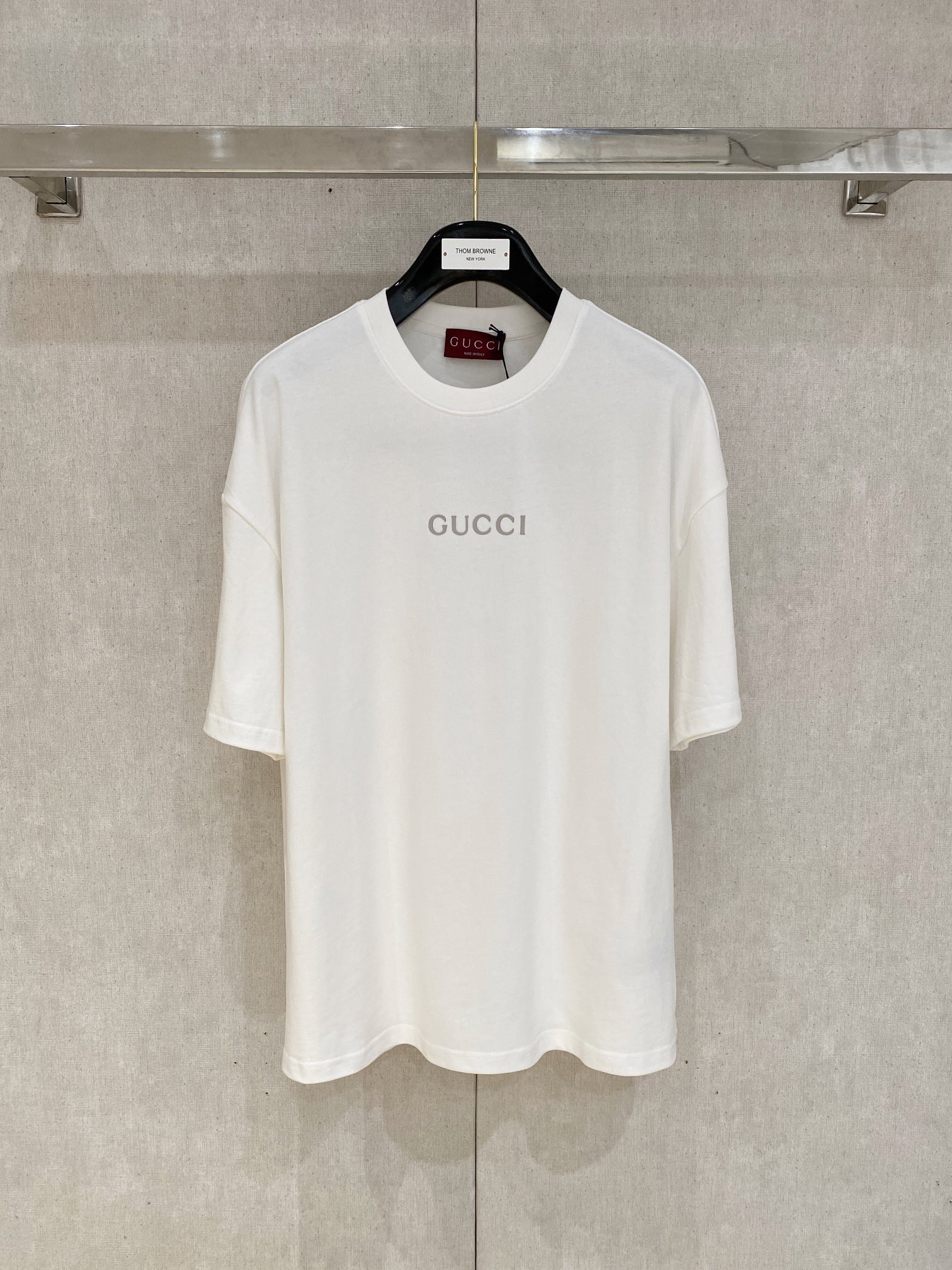 GUCCI 25新款短袖yyds😍 日常出门闭眼搭
定制纯棉弹力棉面...