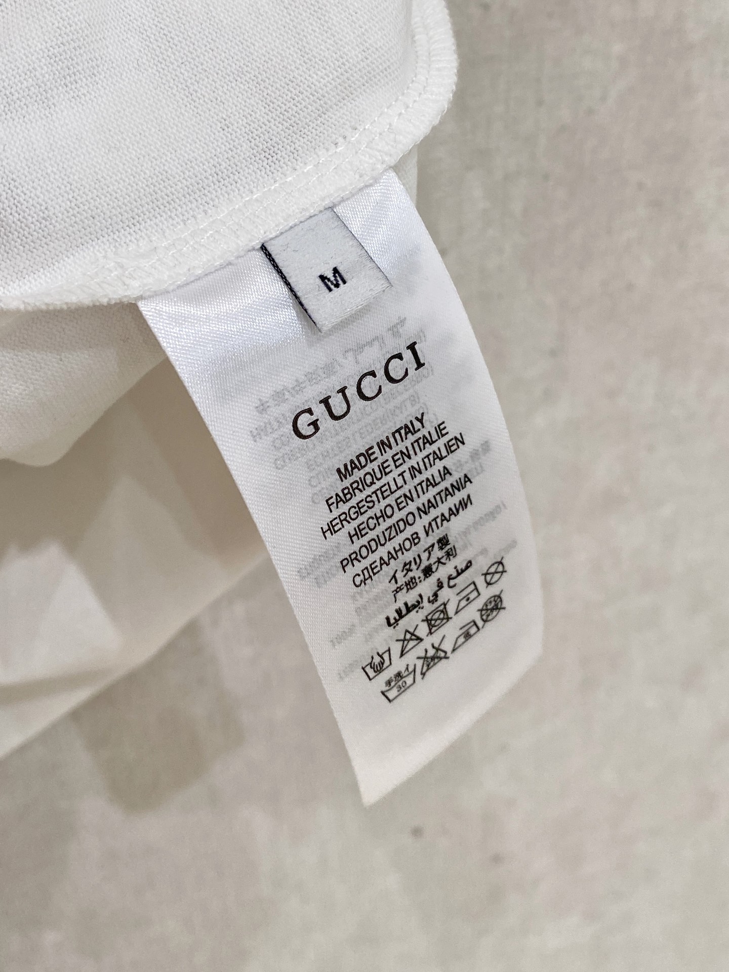 GUCCI  短袖T恤服装,gucci 9