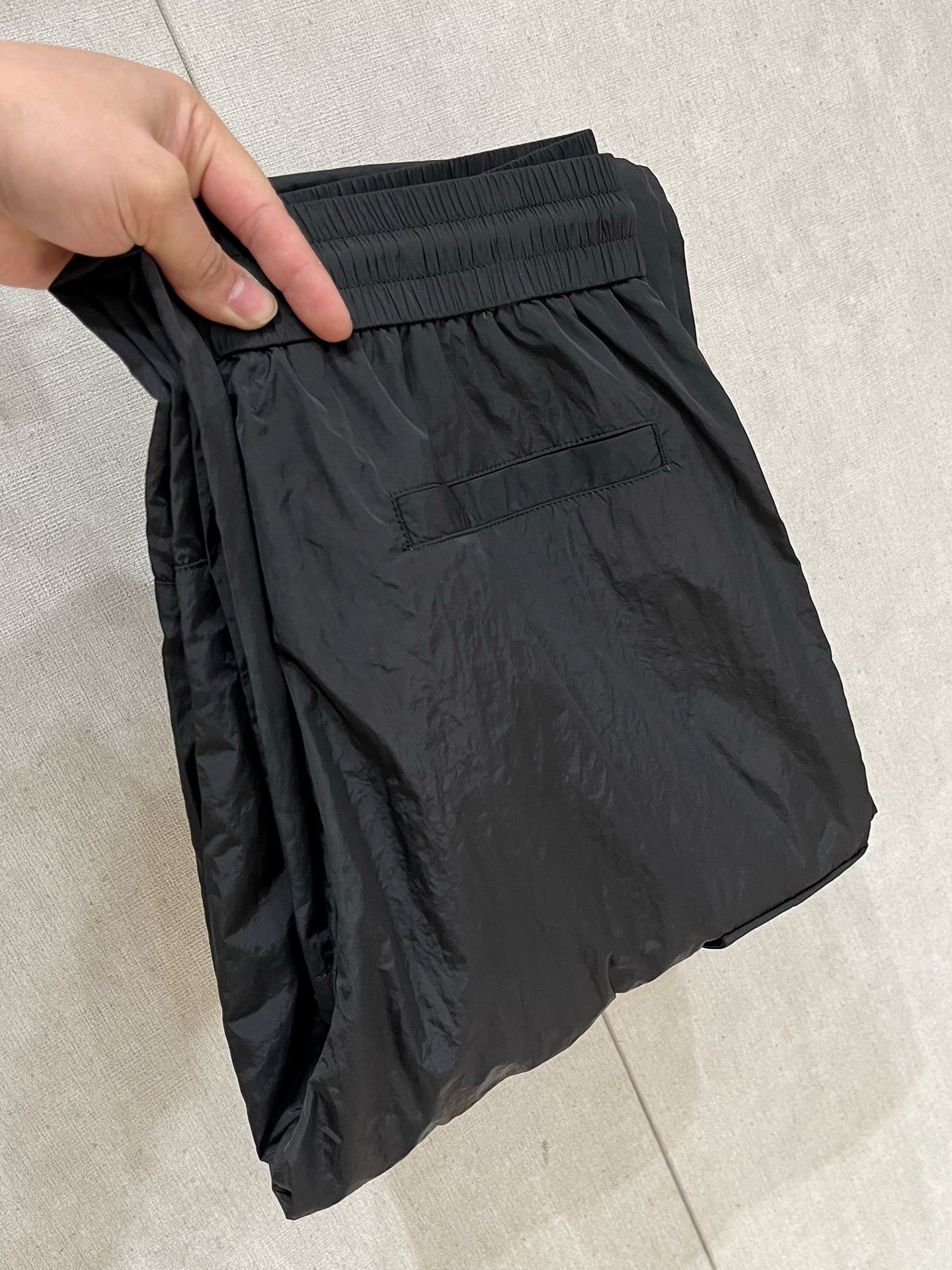 ❤️  Prada   男士精品休闲裤顶级面料休闲裤，最新款上身版型无敌正!绝对可以闭眼收的一款此款裤子