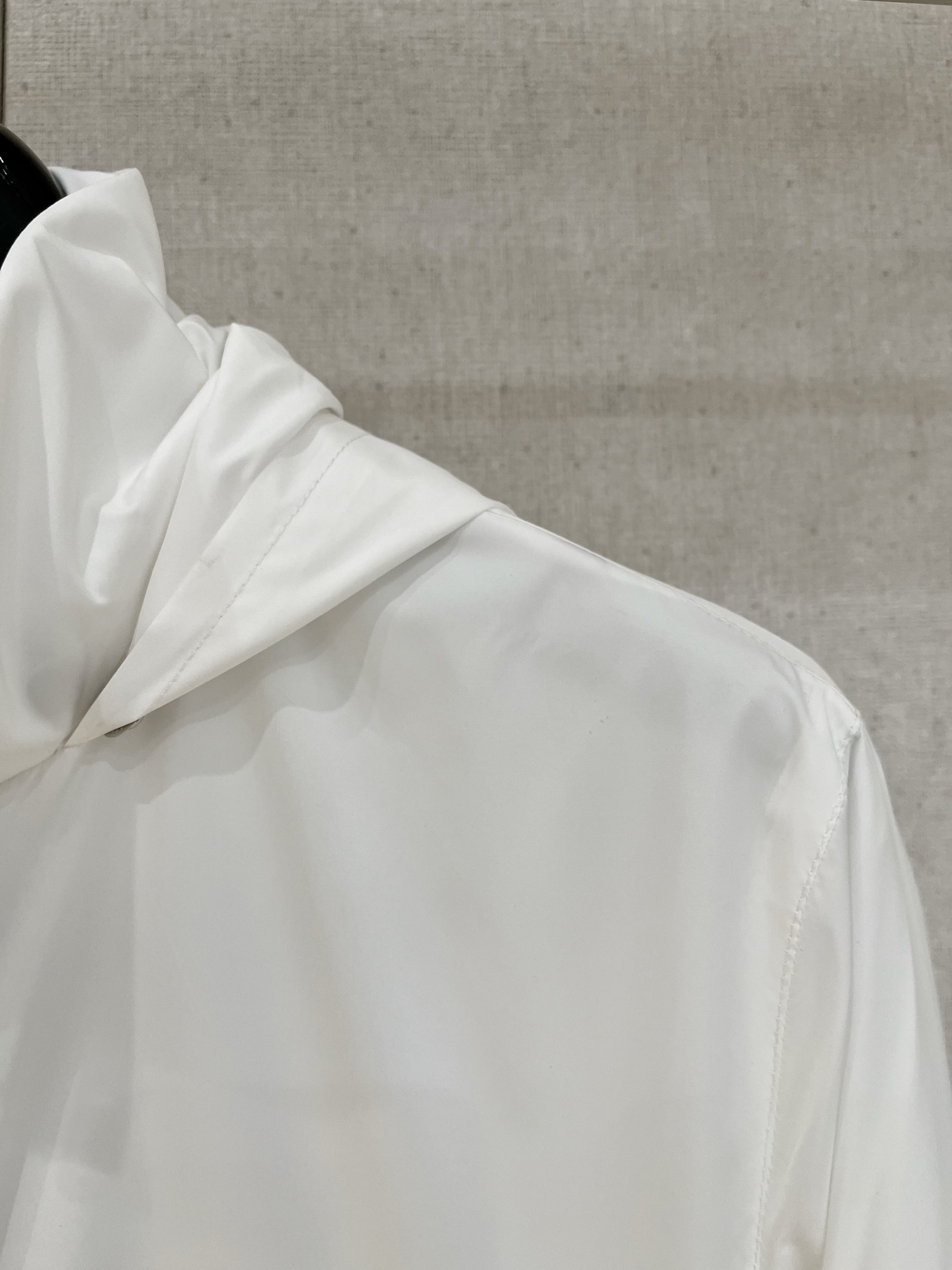 新品。Dio*迪桑特联盟新款夹克外套，秀场新品‼品相非常完美，舒适保暖，三标齐全色泽饱满诱人，非常出彩的