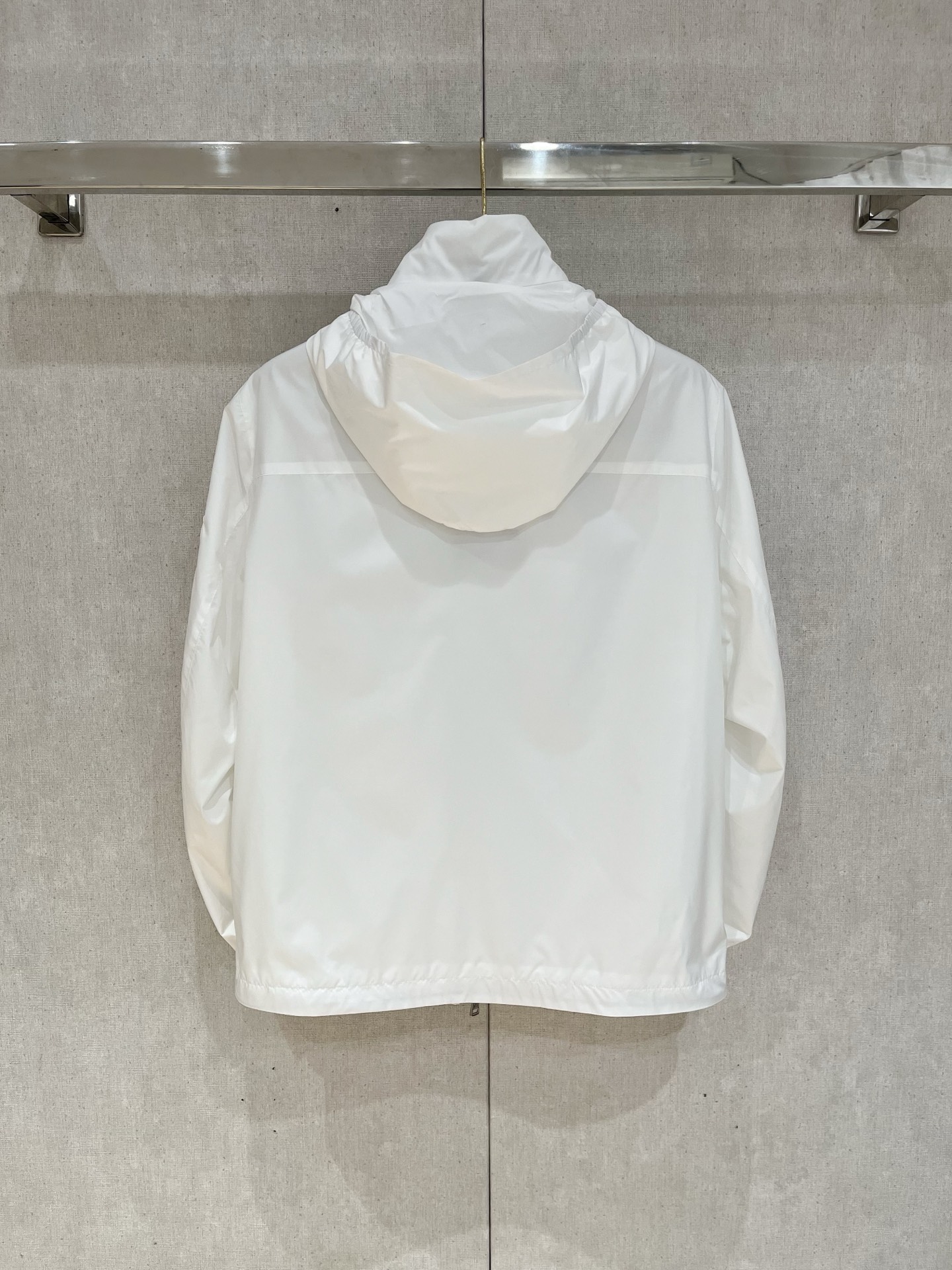 新品。Dio*迪桑特联盟新款夹克外套，秀场新品‼品相非常完美，舒适保暖，三标齐全色泽饱满诱人，非常出彩的