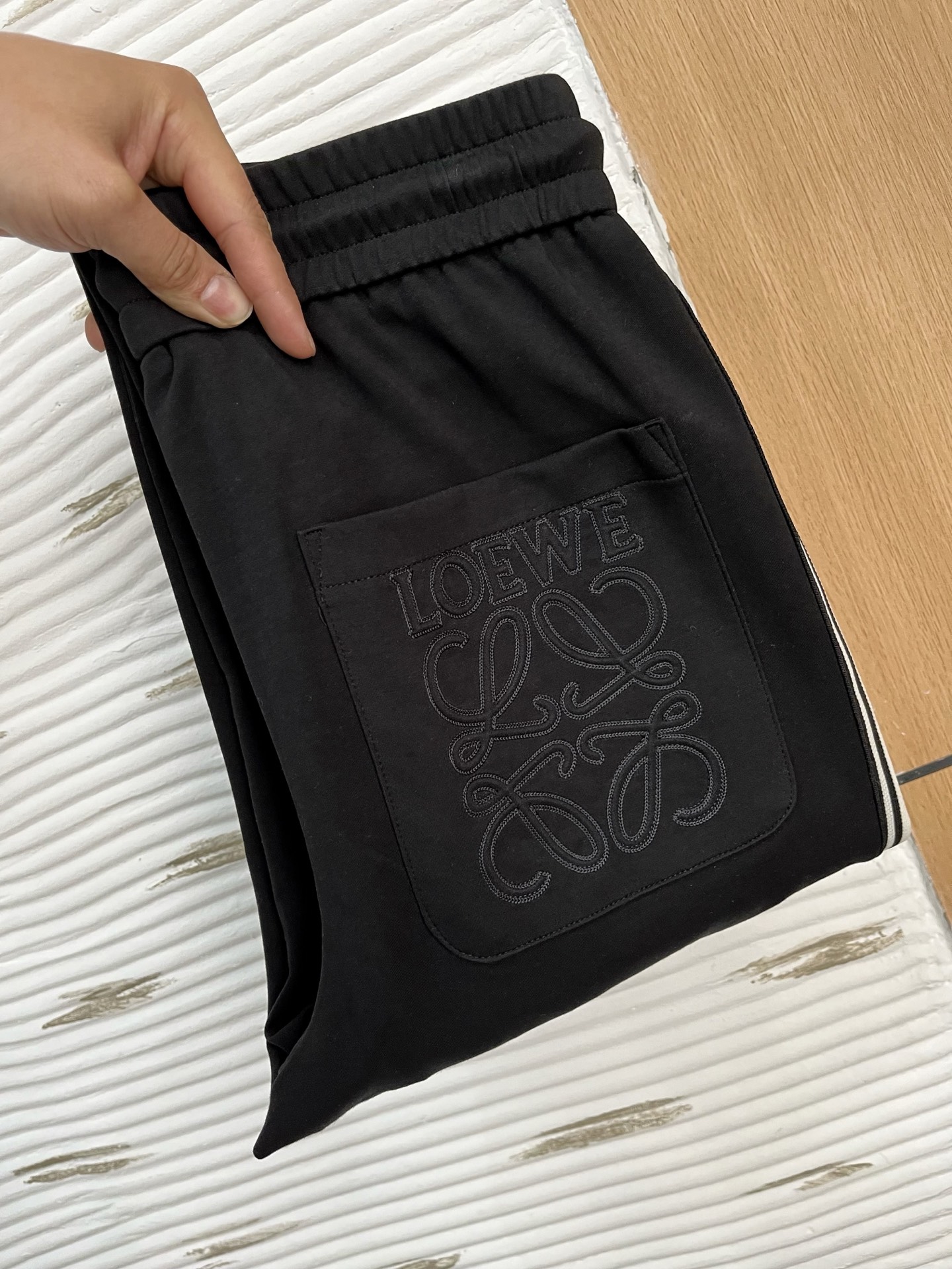 P554 Yoywe 2025: High-Quality Fashion Shorts with Classic Brand Logo - 图片 9