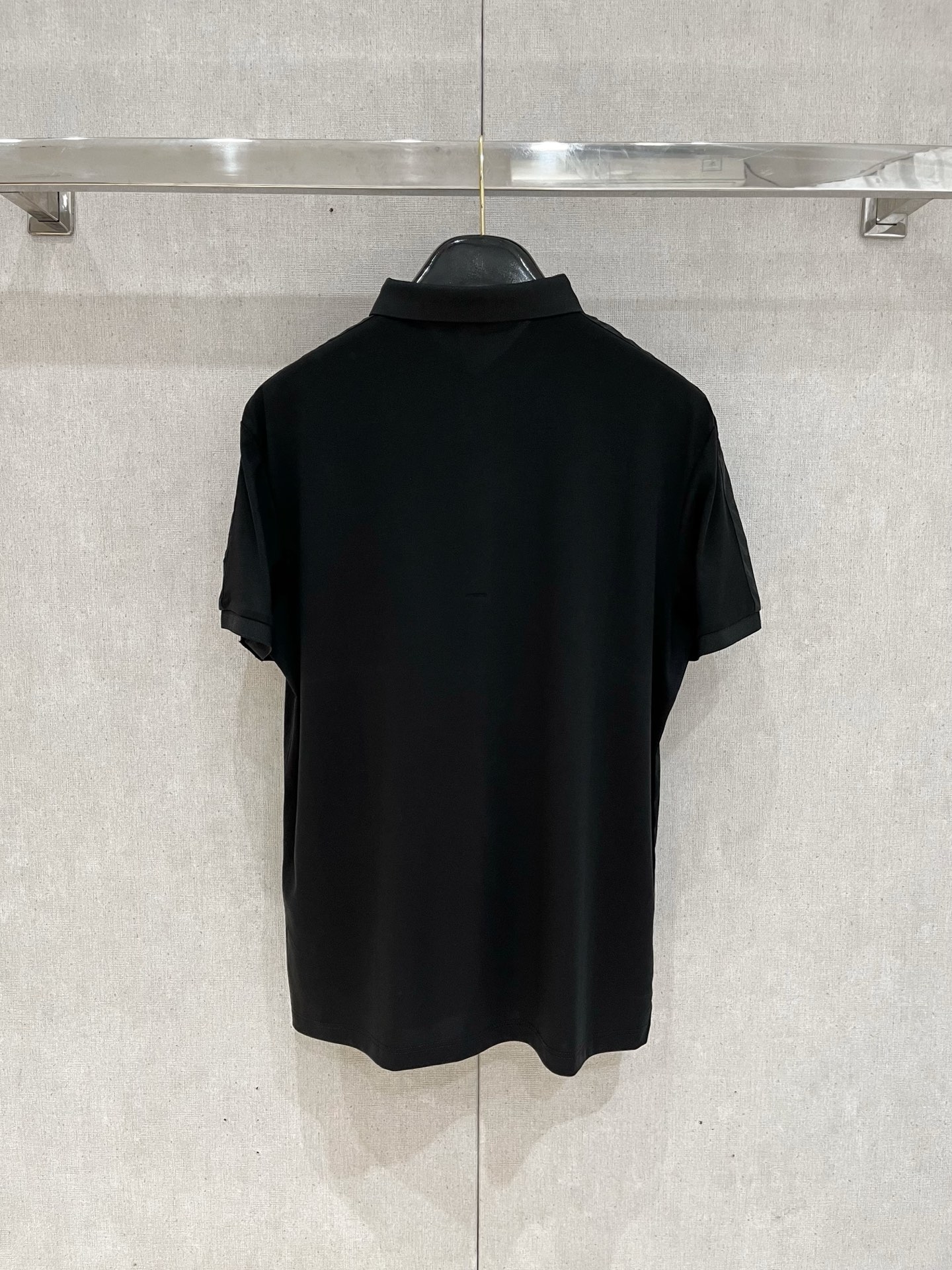 普拉达 2025春夏季新款 丝光棉材质
颜色：黑色 白色 蓝色
码数：M-4XL  