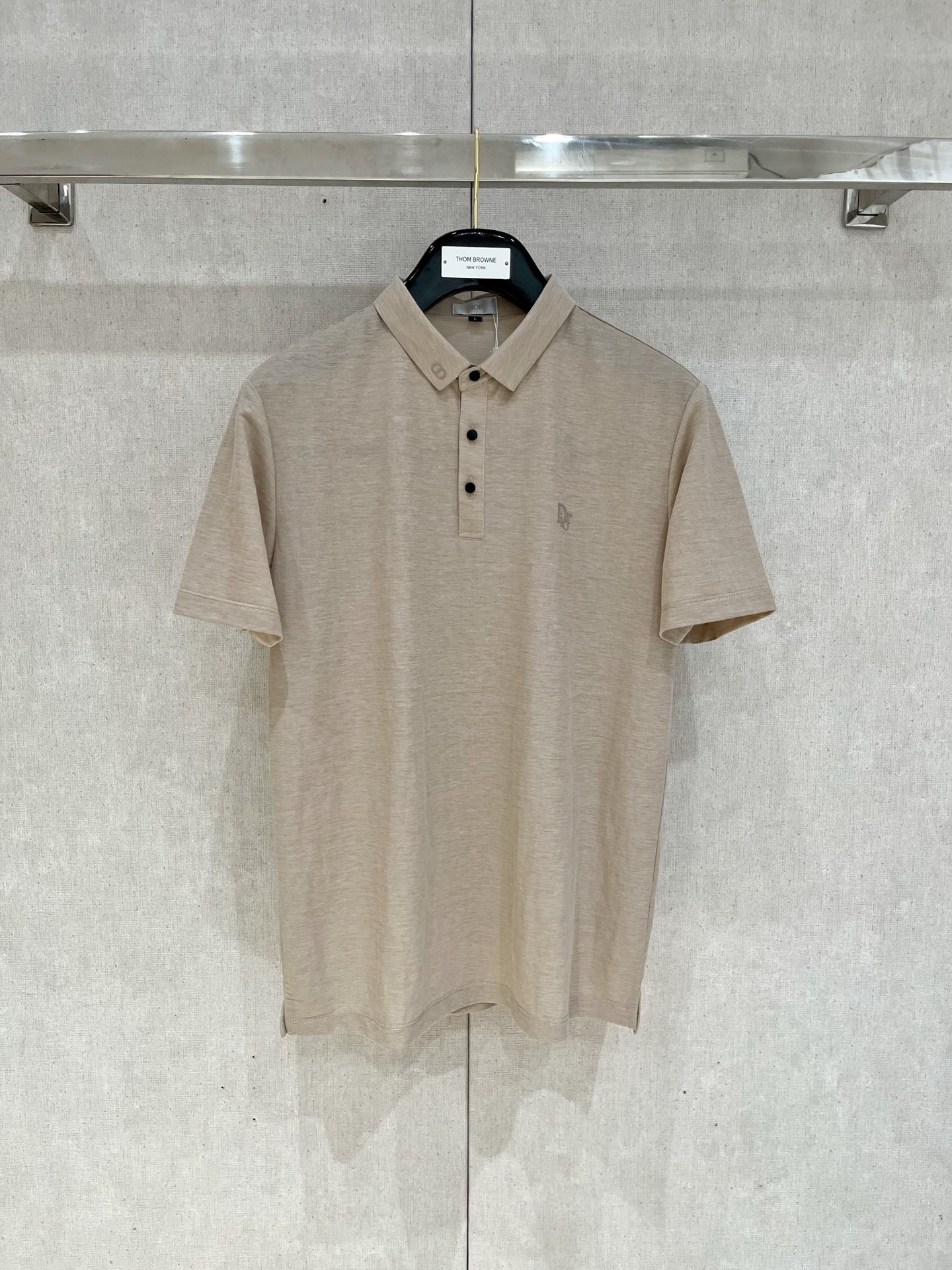 NO:139513,Dior 2025 summer new cotton and linen fabric color black royal blue white khaki gray brown code M-3XL,,dior,dior,alexander wang19860909Dior 迪奥 2025夏季新款 棉麻面料 颜色黑色 宝蓝 白色 卡其 灰色 咖色 码数M-3XL,,dior,dior,alexander wang,Men's clothing