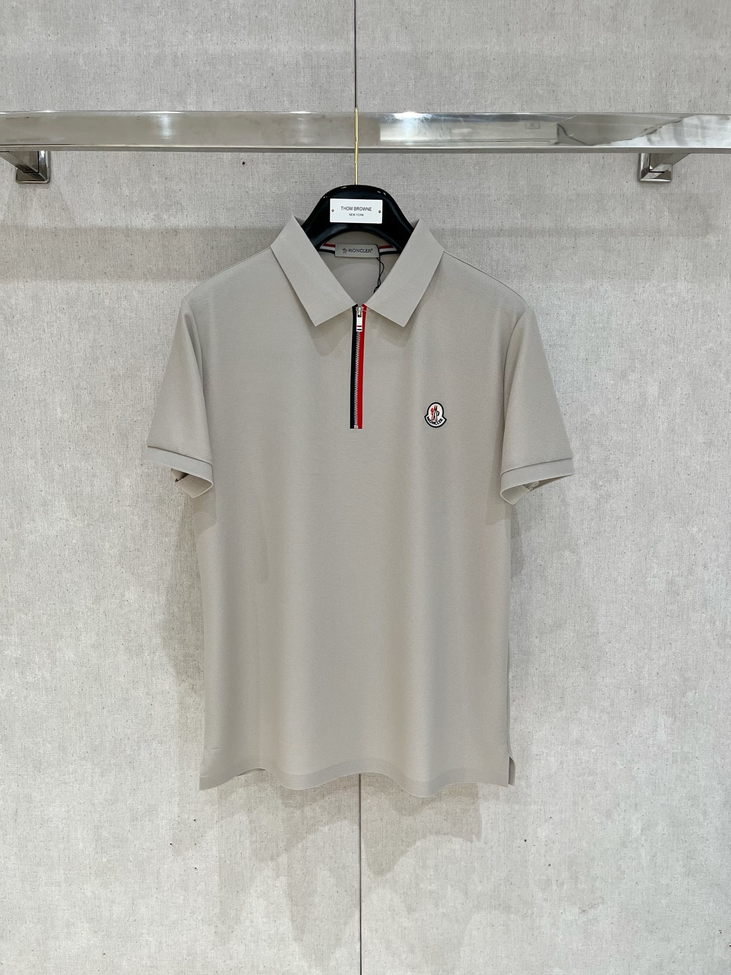 NO:139521,Moncler masked 2025 summer new style Jinmin waffle fabric color black, white, navy blue, blue, khaki, green Size M-3XL, christian louboutin, Moncler, alexander wang19860909Moncler 蒙口 2025夏季新款 锦氨华夫格面料 颜色黑色,白色,藏青,蓝色,卡其,绿色 码数M-3XL,,christian louboutin,Moncler,alexander wang,Men's clothing