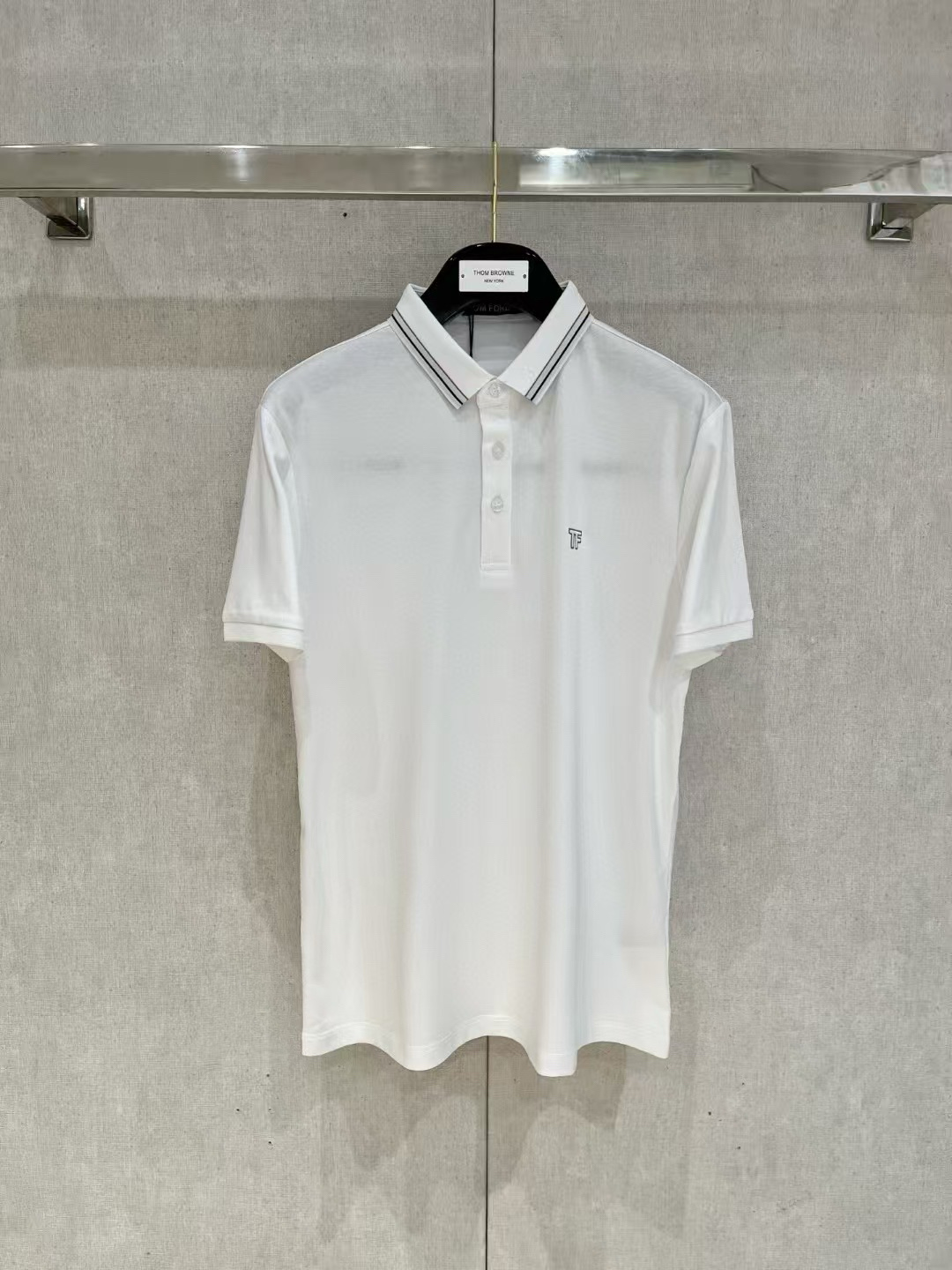 NO:139508,TF 2025 spring and summer new style mercerized fabric polo color black white digit M-4XL,,tom ford,alexander wang19860909TF 2025春夏季新款 丝光面料polo 颜色黑色 白色 码数M-4XL,,tom ford,alexander wang,Men's clothing
