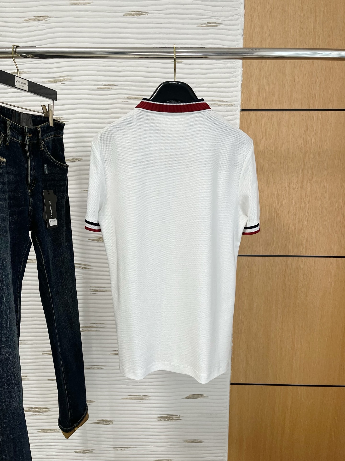Moncler-蒙口 商务休闲通勤款,渠道精品!唯美主义的英式裁剪艺术尽显男士魅力风采.
25春夏