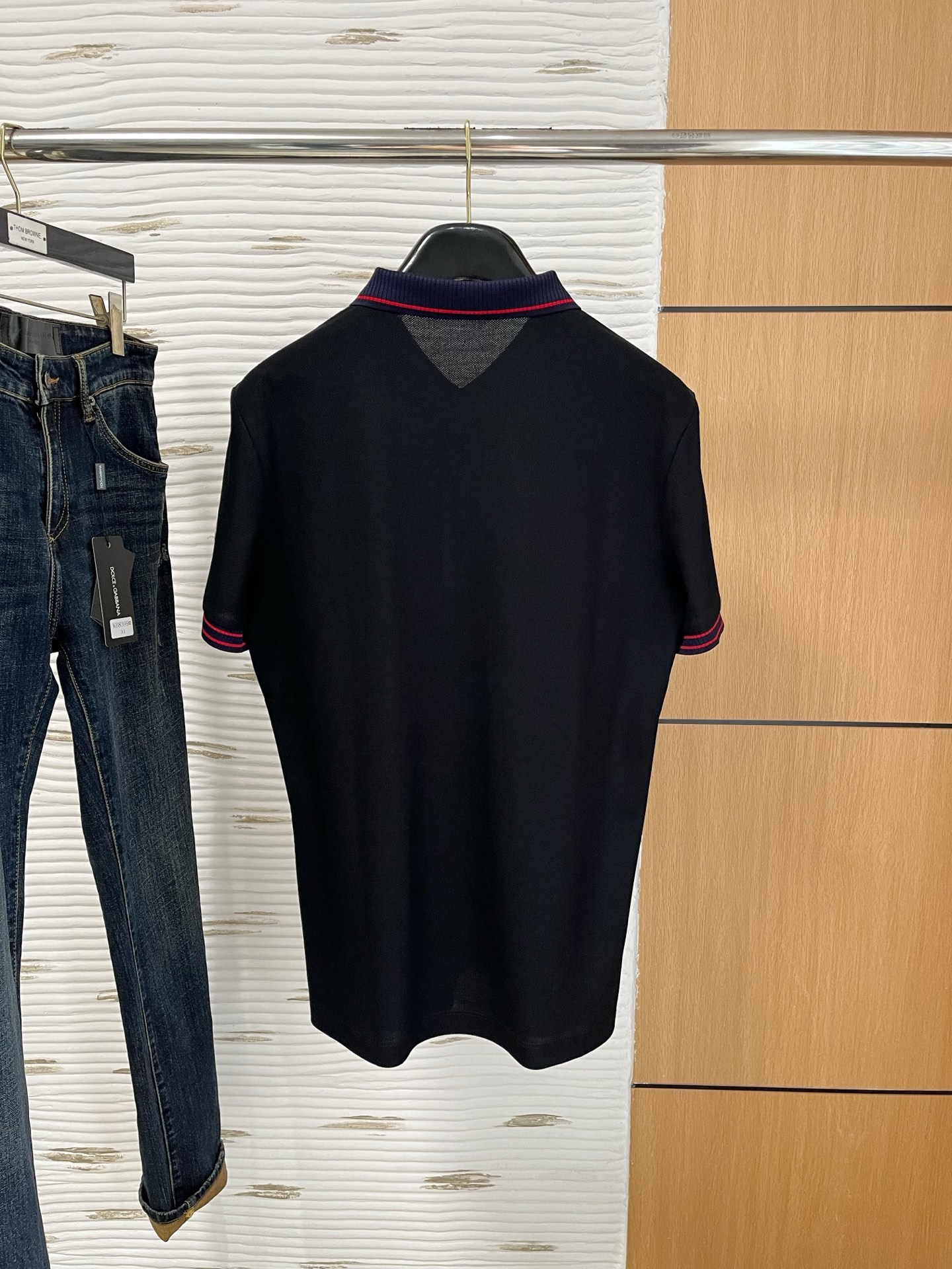 Moncler-蒙口 商务休闲通勤款,渠道精品!唯美主义的英式裁剪艺术尽显男士魅力风采.
25春夏