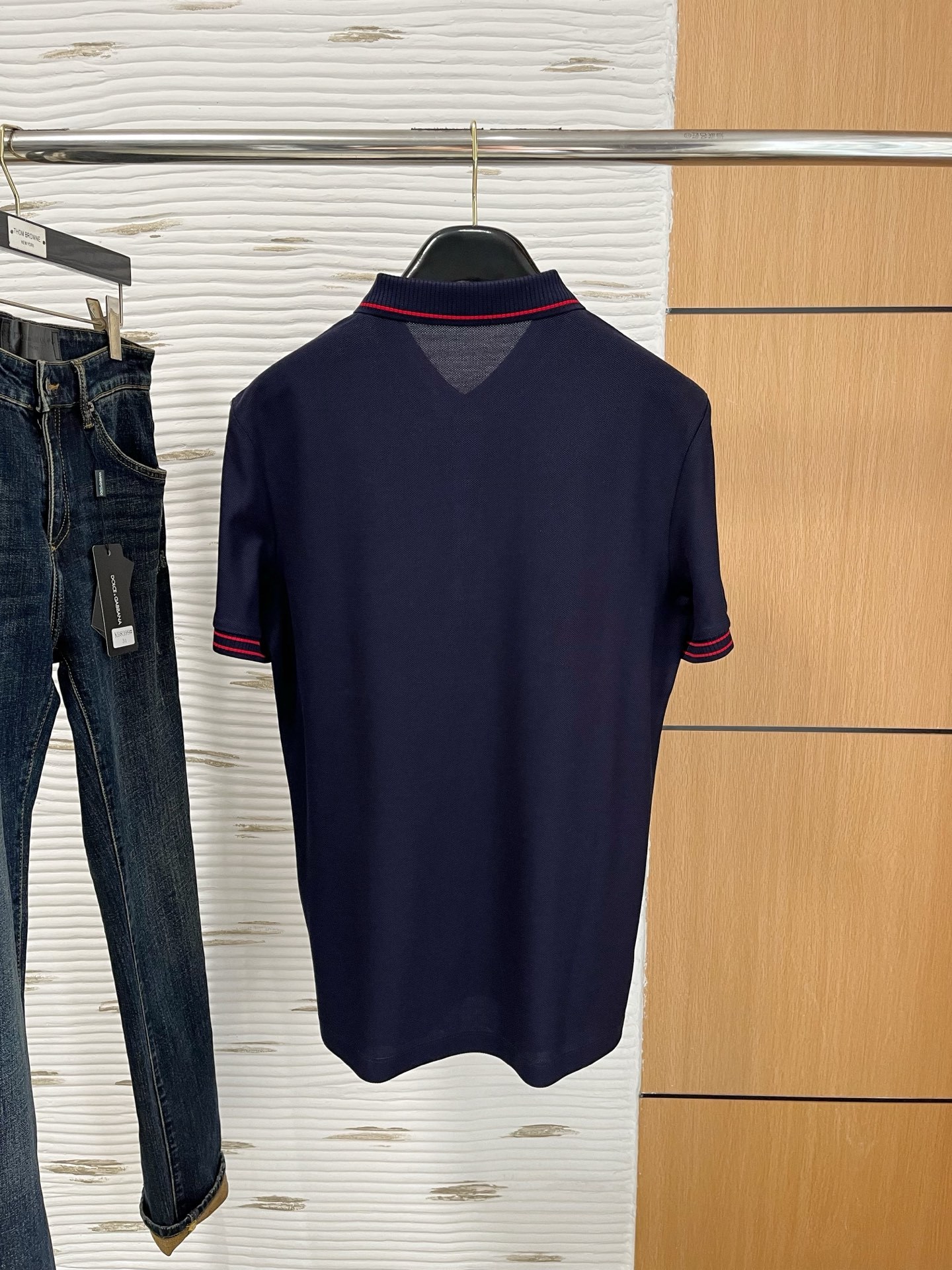 Moncler-蒙口 商务休闲通勤款,渠道精品!唯美主义的英式裁剪艺术尽显男士魅力风采.
25春夏