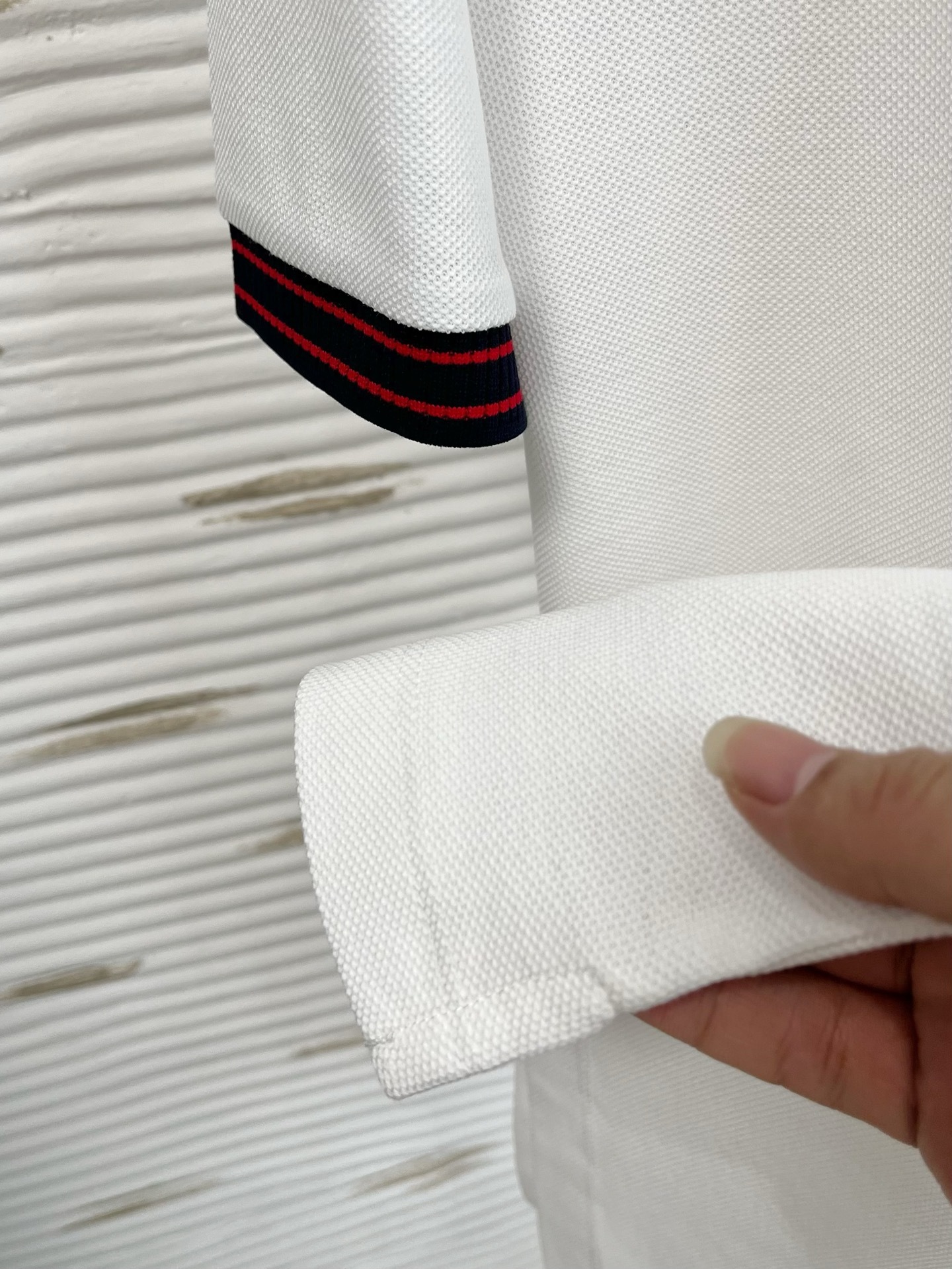 Moncler-蒙口 商务休闲通勤款,渠道精品!唯美主义的英式裁剪艺术尽显男士魅力风采.
25春夏