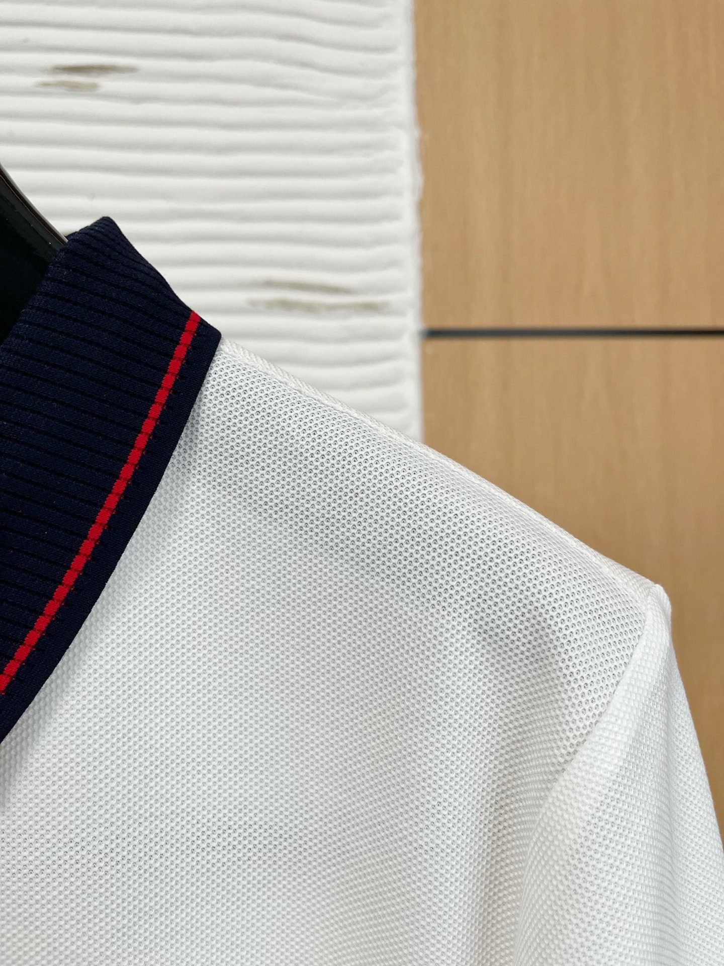 Moncler-蒙口 商务休闲通勤款,渠道精品!唯美主义的英式裁剪艺术尽显男士魅力风采.
25春夏