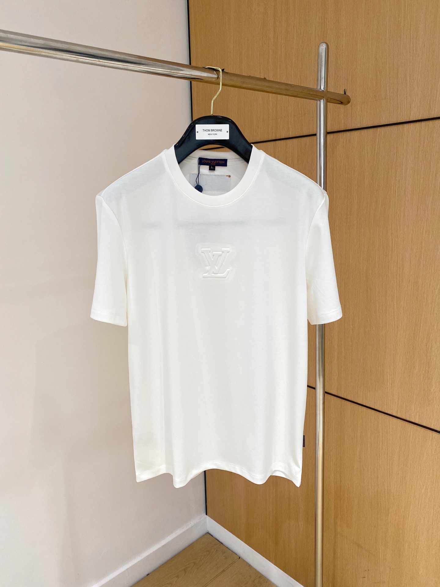 NO:141288,1v＊2025 spring and summer new style liquid ammonia cotton short sleeve color black white red gray code M-4XL, T-shirt, alexander wang198609091v＊2025春夏新款 液氨棉短袖 颜色黑色 白色 红色 灰色 码数M-4XL,,T-shirt,alexander wang,Men's clothing