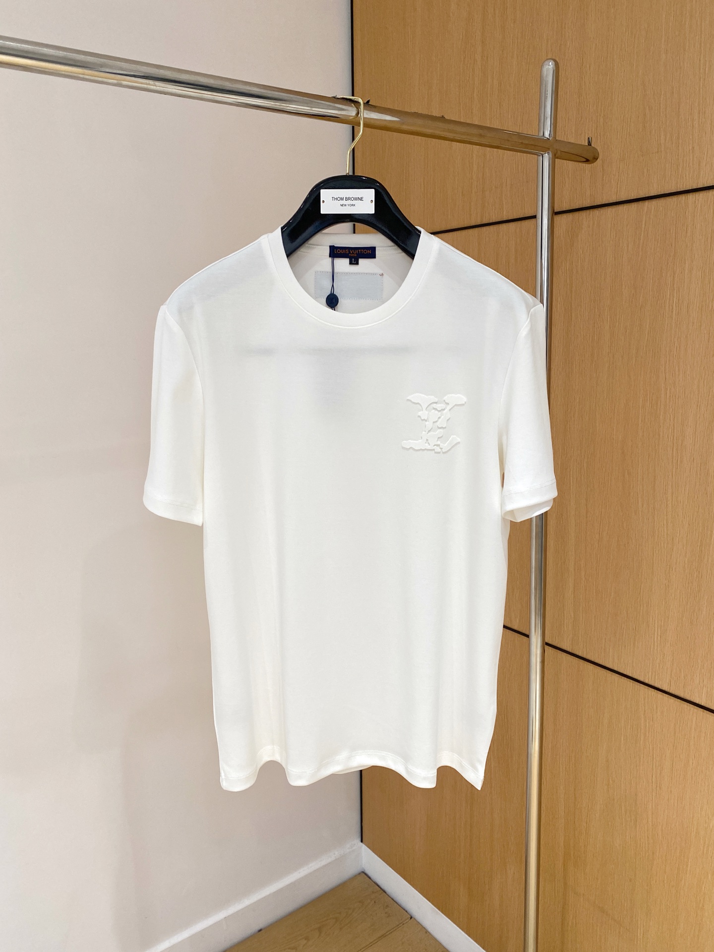 NO:141283,1v＊2025 spring and summer new style liquid ammonia cotton short sleeve color black white gray brown color code M-4XL, T-shirt, alexander wang198609091v＊2025春夏新款 液氨棉短袖 颜色黑色 白色 灰色 咖色 码数M-4XL,,T-shirt,alexander wang,Men's clothing