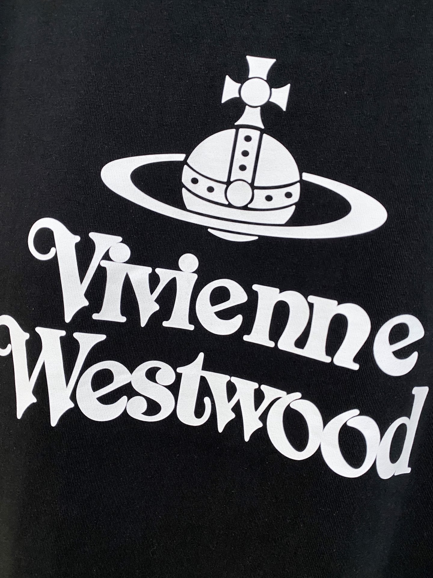 Viviane Westwood Queen Mother T-Shirts: Luxurious English Style in Cotton. - 图片 7