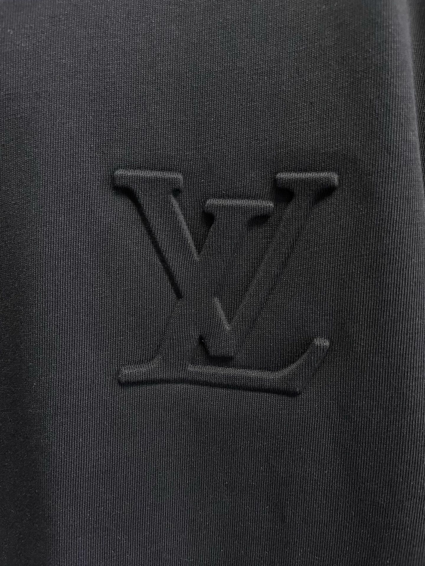 LV  T恤服装,lv 4