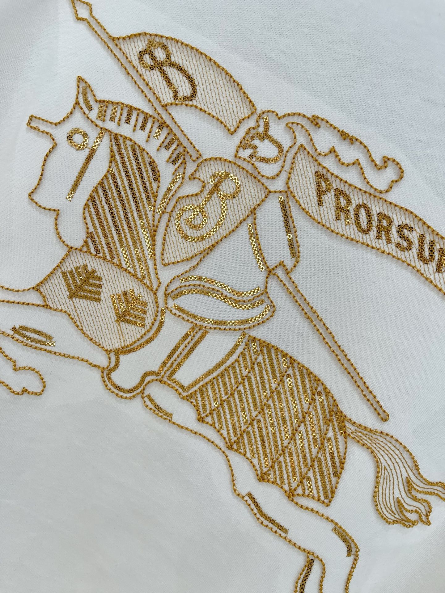 🌾退换# 巴宝*Burberry 春夏新款首发专柜最新款短袖圆领T恤 高端订制 设计前卫时尚！品牌log