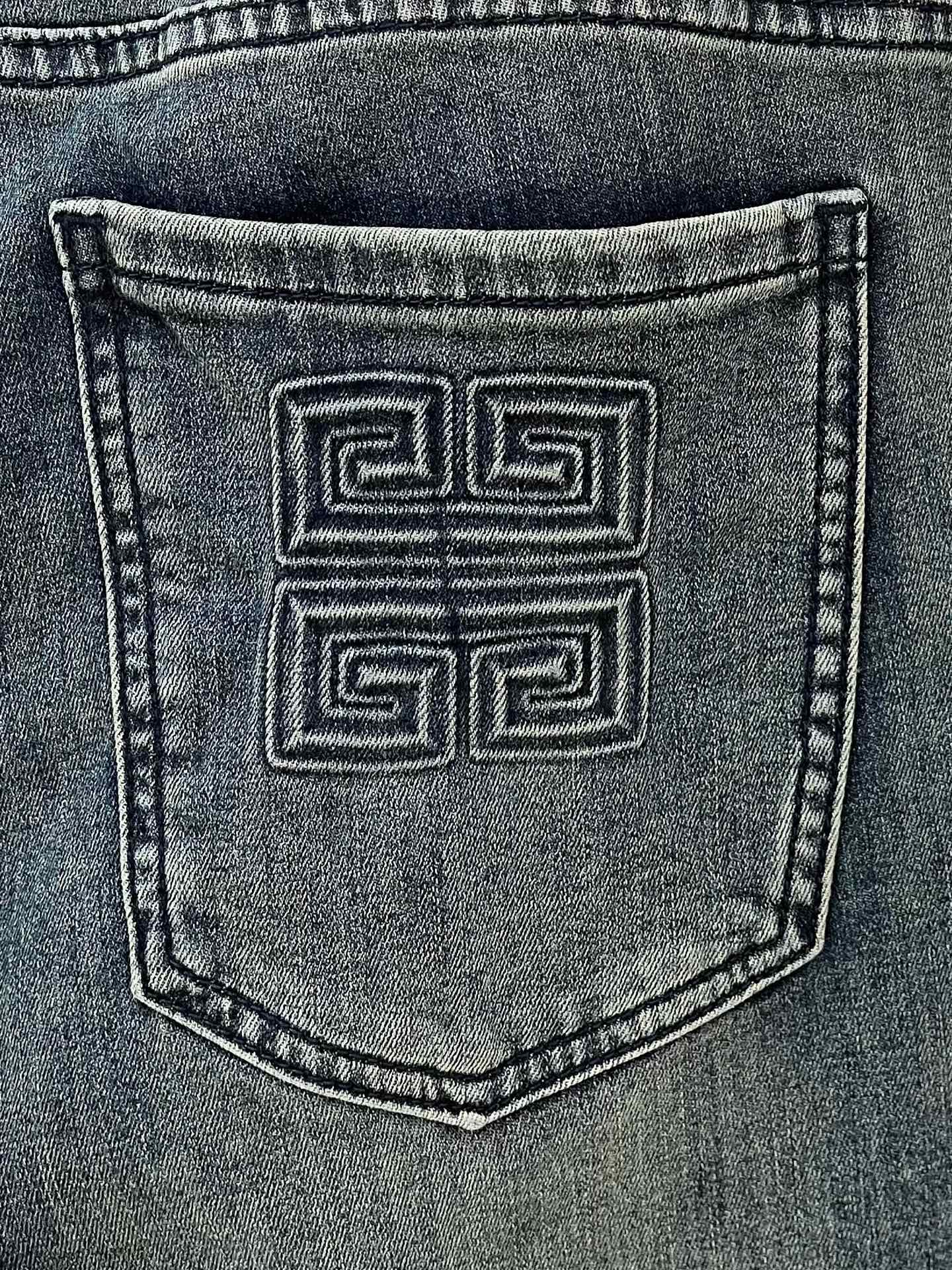  Givenc＊ 2025春夏新款牛仔裤
码数29-40 