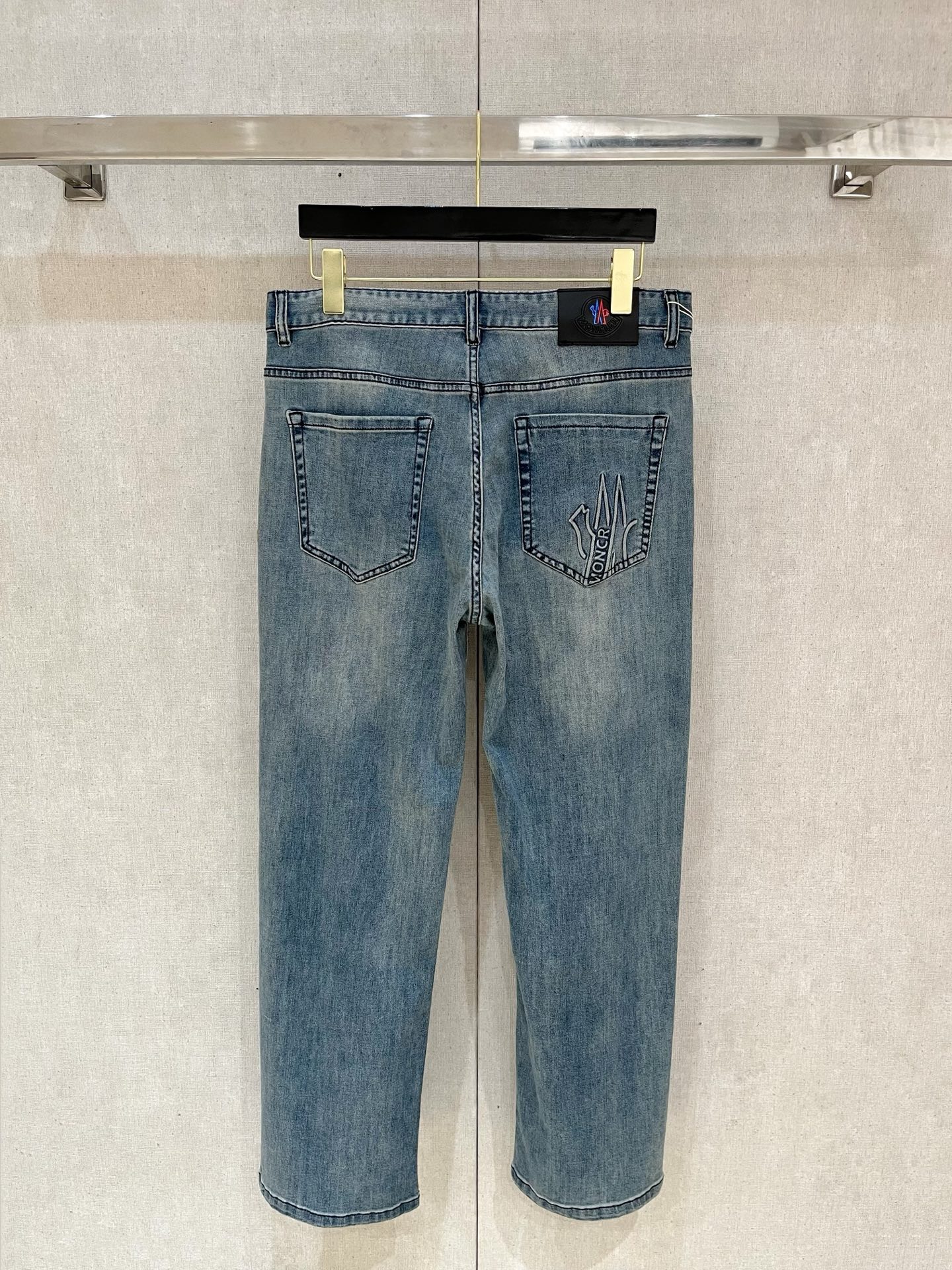 Moncle＊ 2025春夏新款牛仔裤
码数29-40 