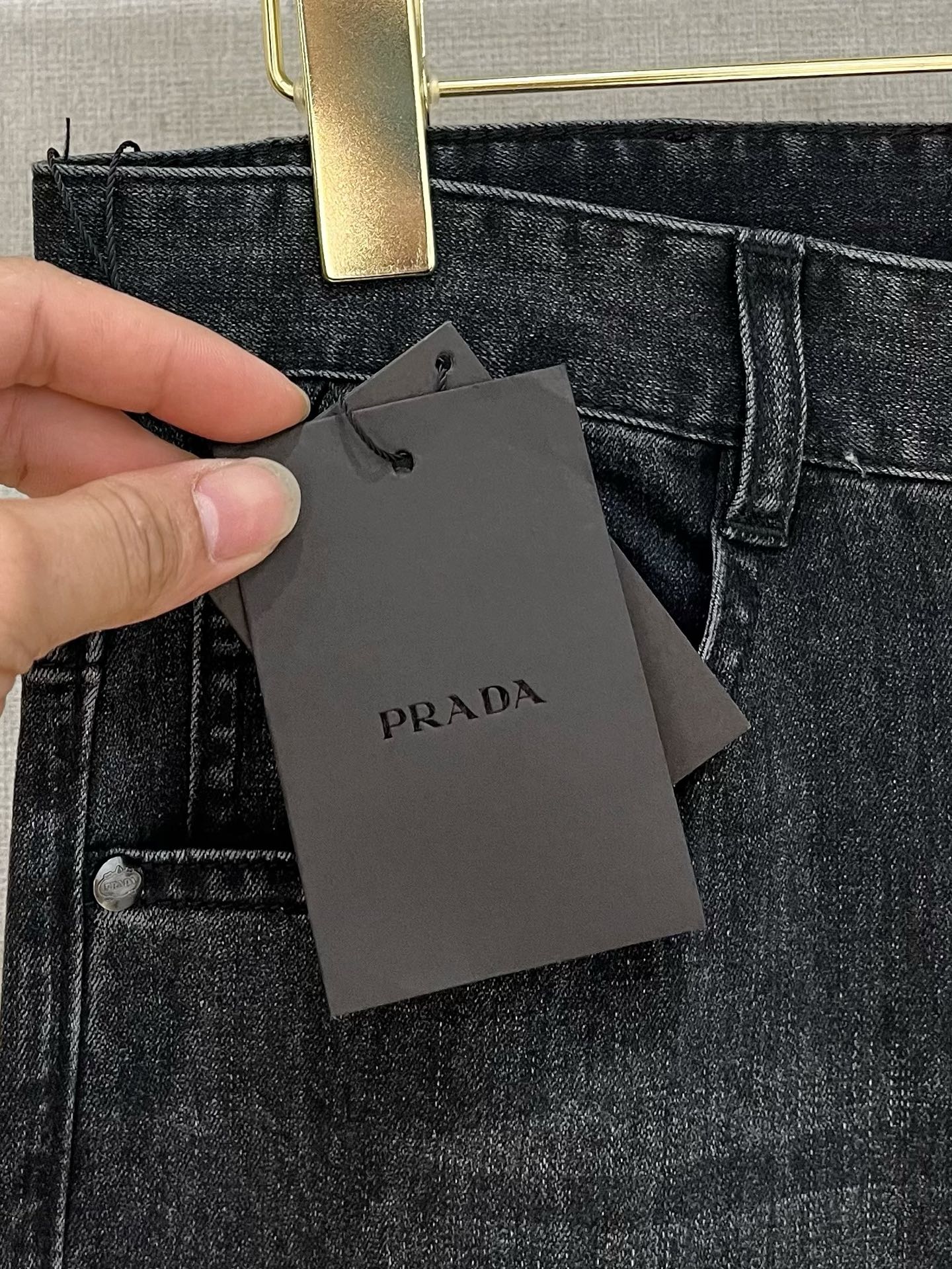 Prad＊ 2025春夏新款牛仔裤
码数29-40 
