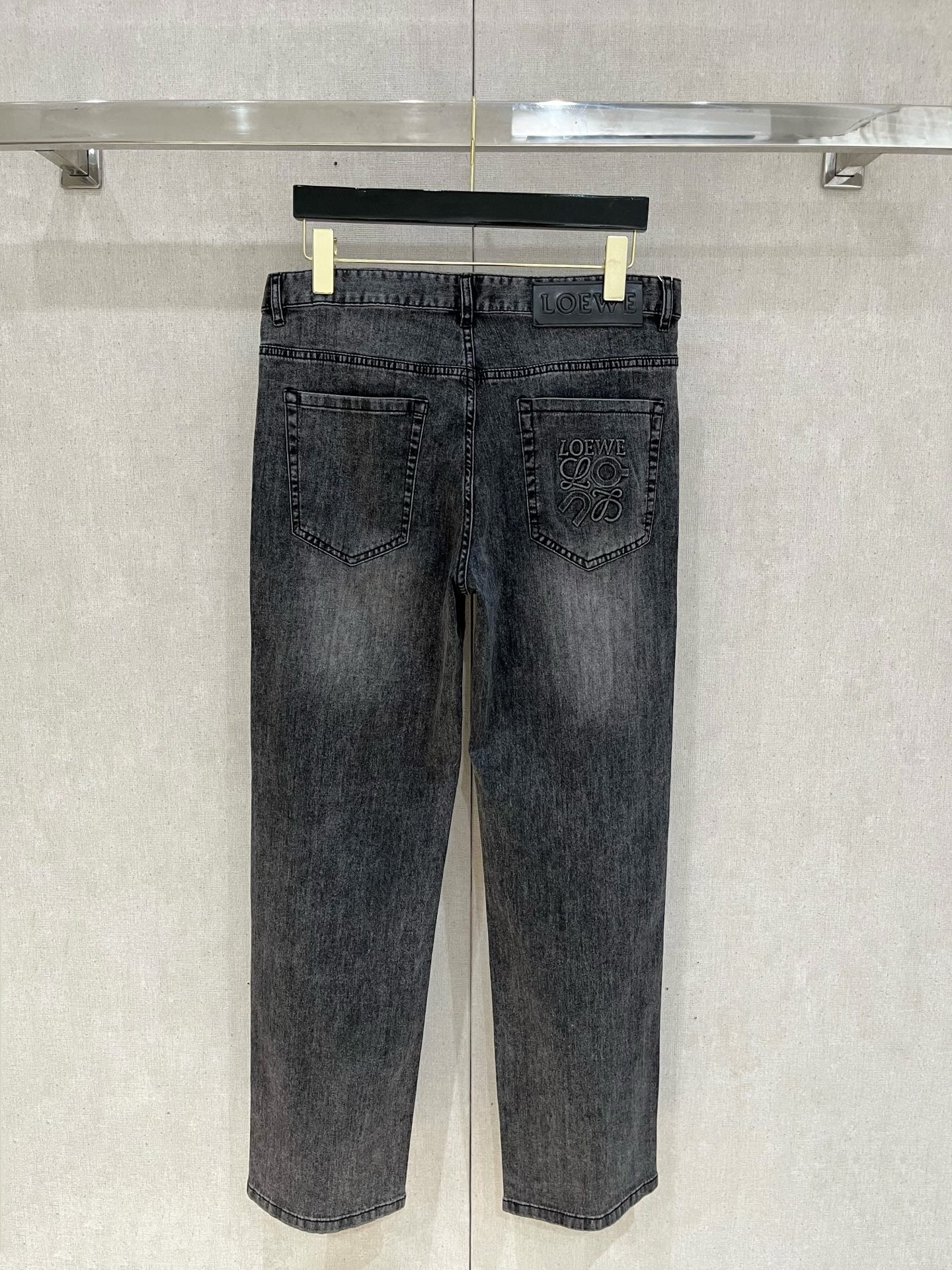 Lowe＊ 2025春夏新款牛仔裤
码数29-40 