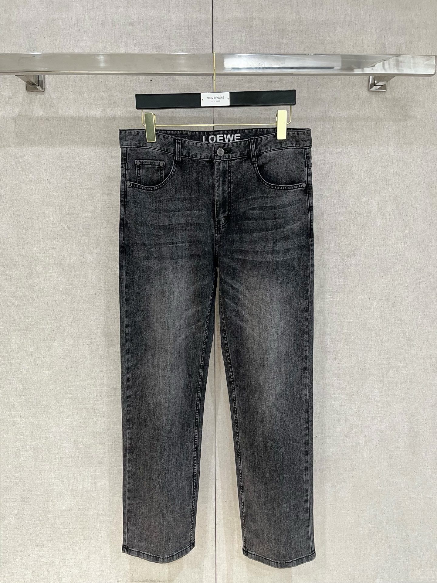 Lowe＊ 2025春夏新款牛仔裤
码数29-40 