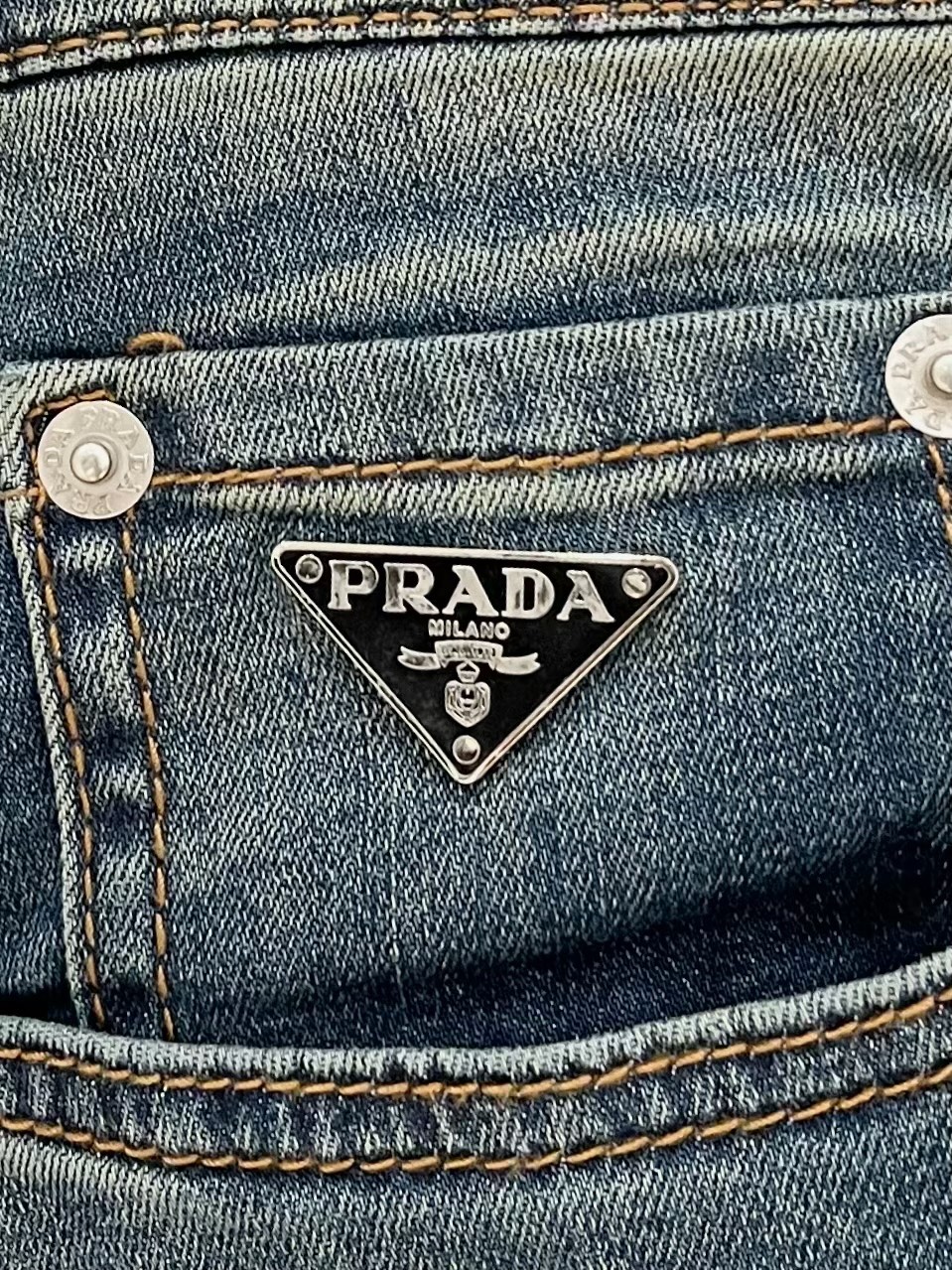 Prad＊ 2025春夏新款牛仔裤
码数29-40 
