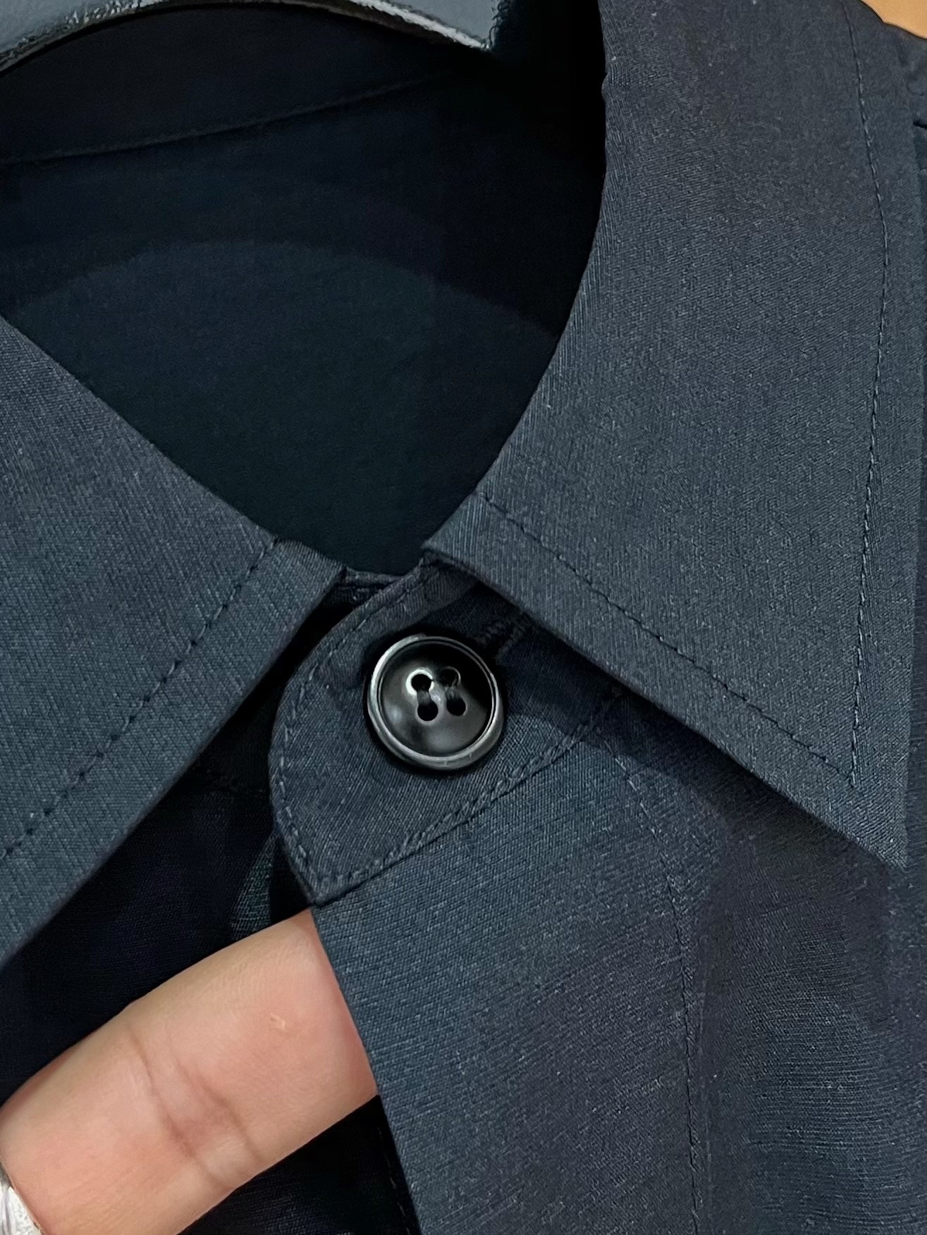 Dior Men's Short Sleeve Casual Shirt - Top Quality Fabric, Perfect Fit 7 i1744907132757 9139 0 5