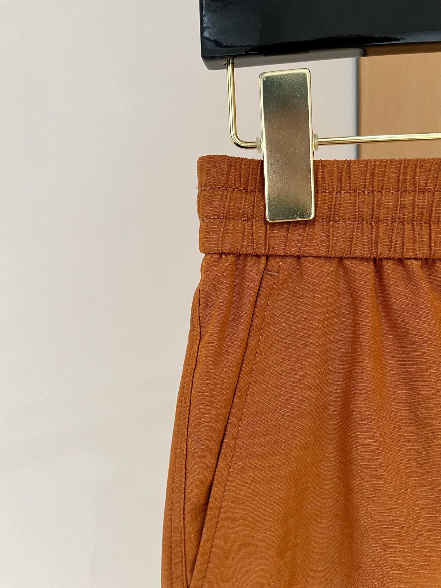 “Men’s Leisure Shorts: Comfortable, Stylish, and Suitable for Exercise in Various Conditions” - 图片 3