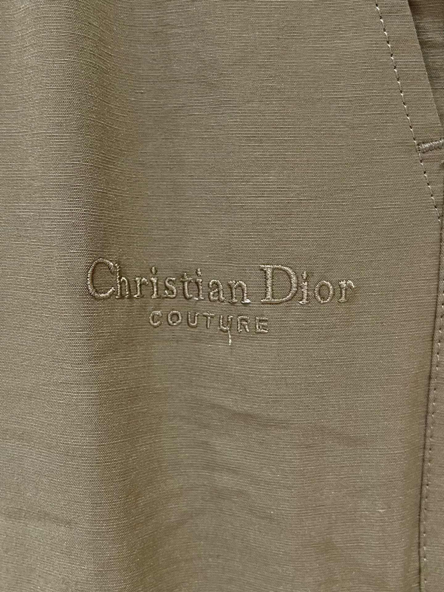 “Men’s Leisure Pants with Top-of-the-Art Tweezers: Fashionable and Comfortable for Outdoor Activities” - 图片 6