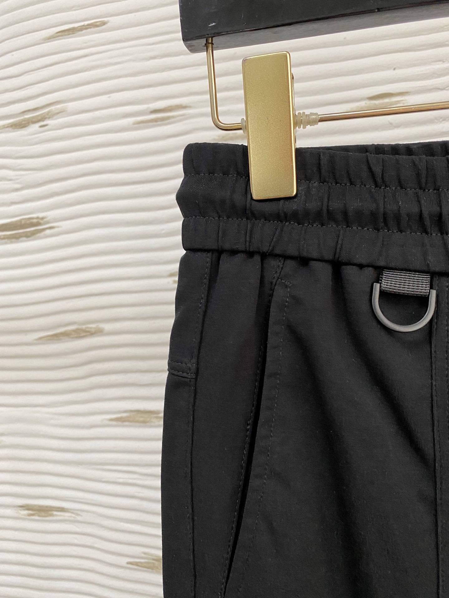 Fashionable Y3 2025 Bronze Moldere Air Spectrum Pants: Stylish Design, High Quality, Imported Fabric. - 图片 4