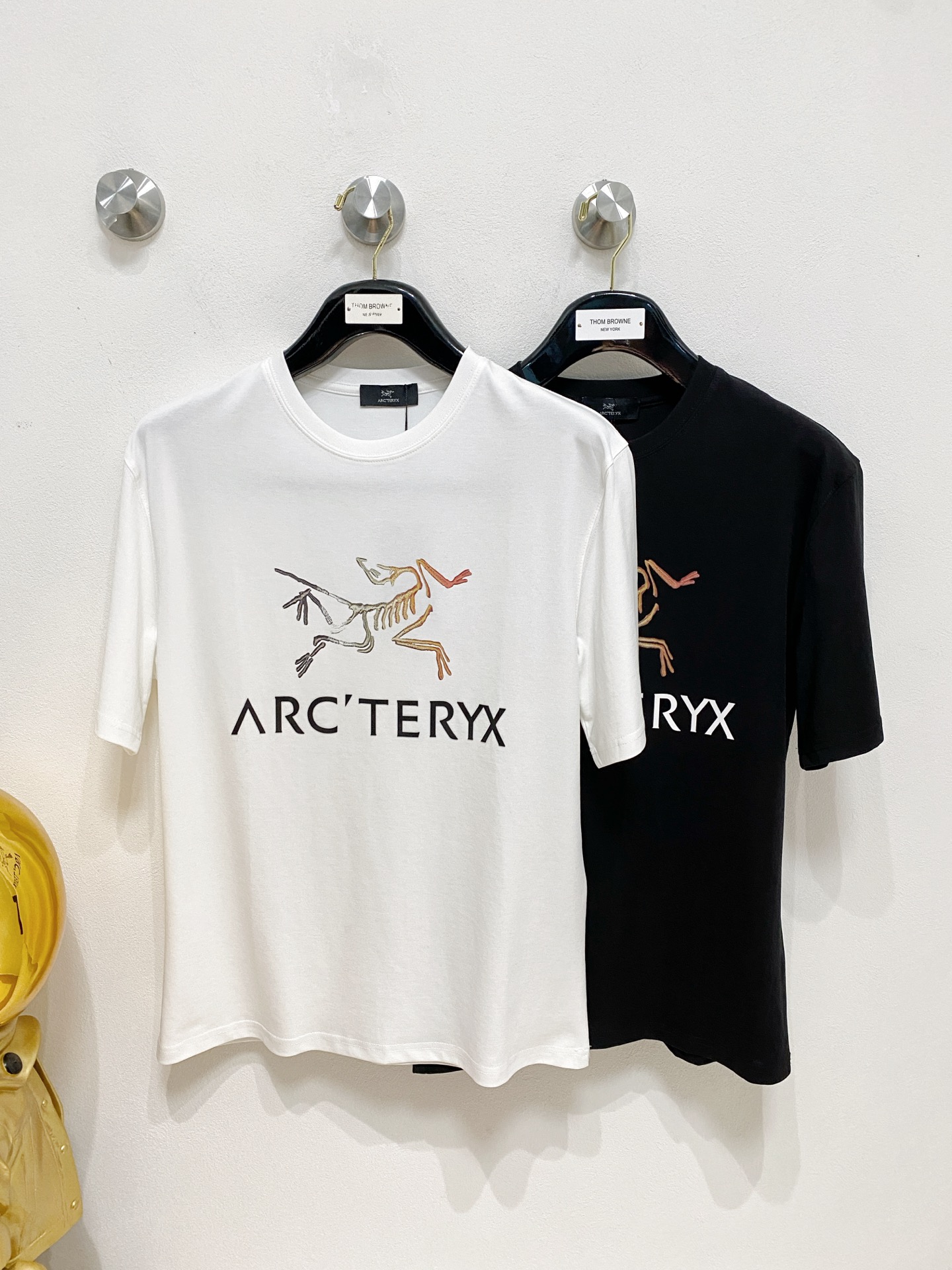 NO:441266,Arc/Architecture Bird New products are available in spring and summer, complete three standards, mercerized cotton round neck short-sleeved T-shirt, no need to introduce too much good products, look at the details, counter number M-XXXL 175/140 Suggestions,,arc'teryx,T-shirt,tees,t-shirt,alexander wang19860909Arc/始祖鸟 年春夏新品上新 三标齐全 丝光棉圆领短袖T恤 好货不用过多介绍 看细节 专柜码数M-XXXL 175/140建议L,,arc'teryx,T-shirt,tees，t-shirt,alexander wang,Men's clothing