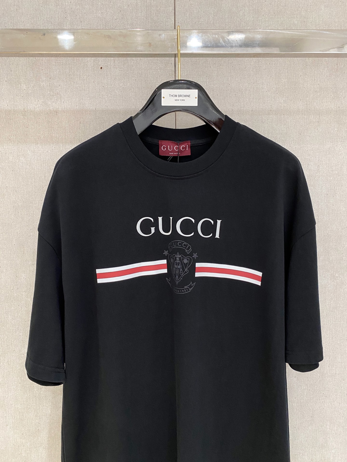 GUCCI 古奇 ⚠️ 大爆款
2025春夏新款首发专柜最新款短袖圆领T恤 高端订制 设计前卫时尚!品