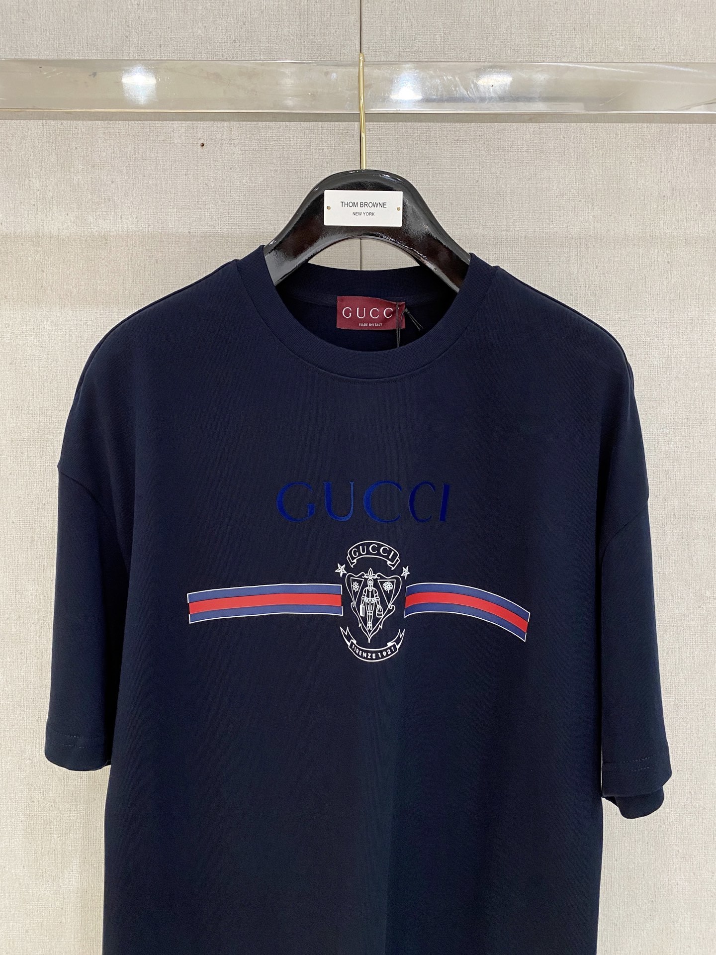 GUCCI 古奇 ⚠️ 大爆款
2025春夏新款首发专柜最新款短袖圆领T恤 高端订制 设计前卫时尚!品