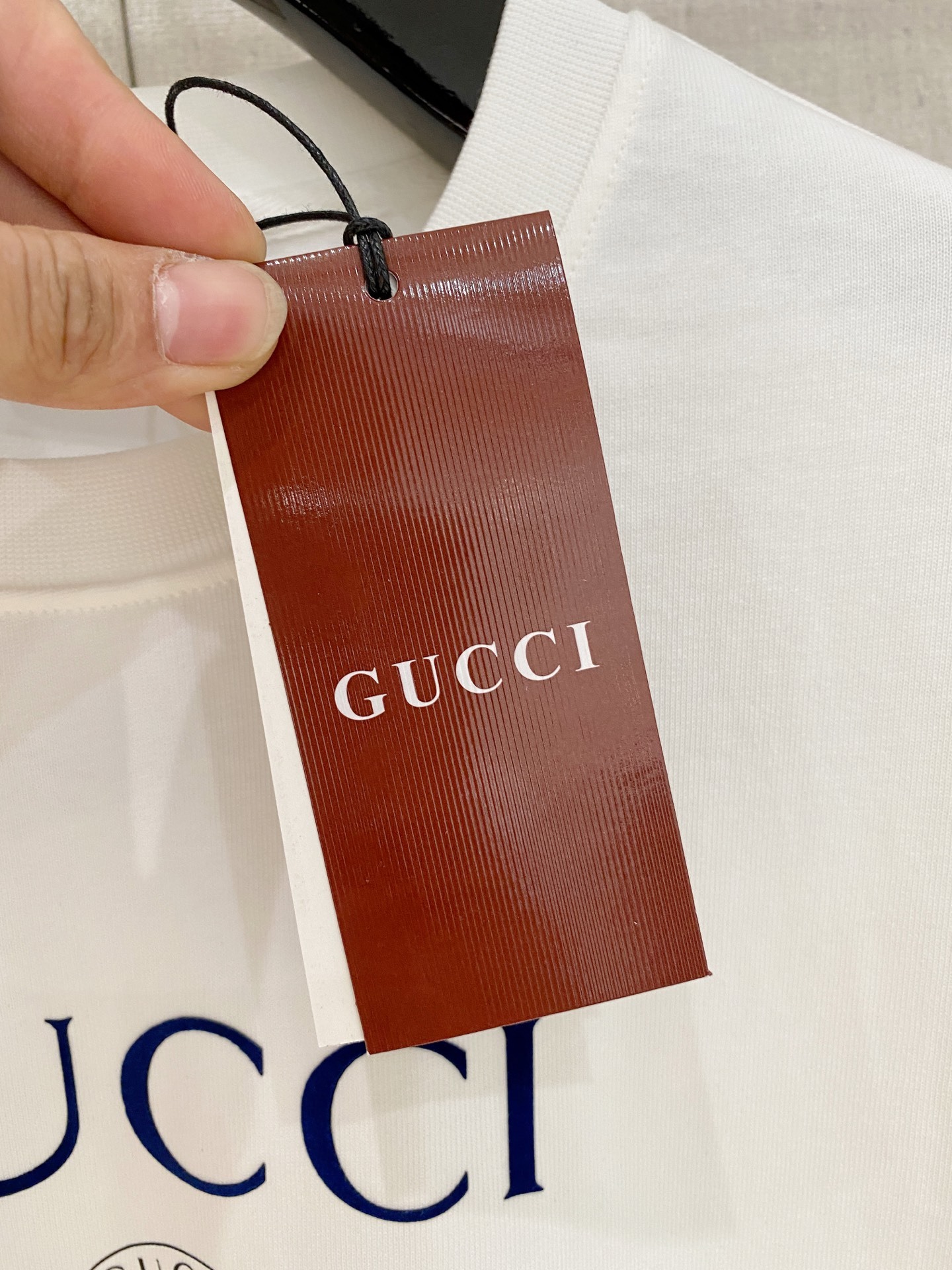 GUCCI 古奇 ⚠️ 大爆款
2025春夏新款首发专柜最新款短袖圆领T恤 高端订制 设计前卫时尚!品