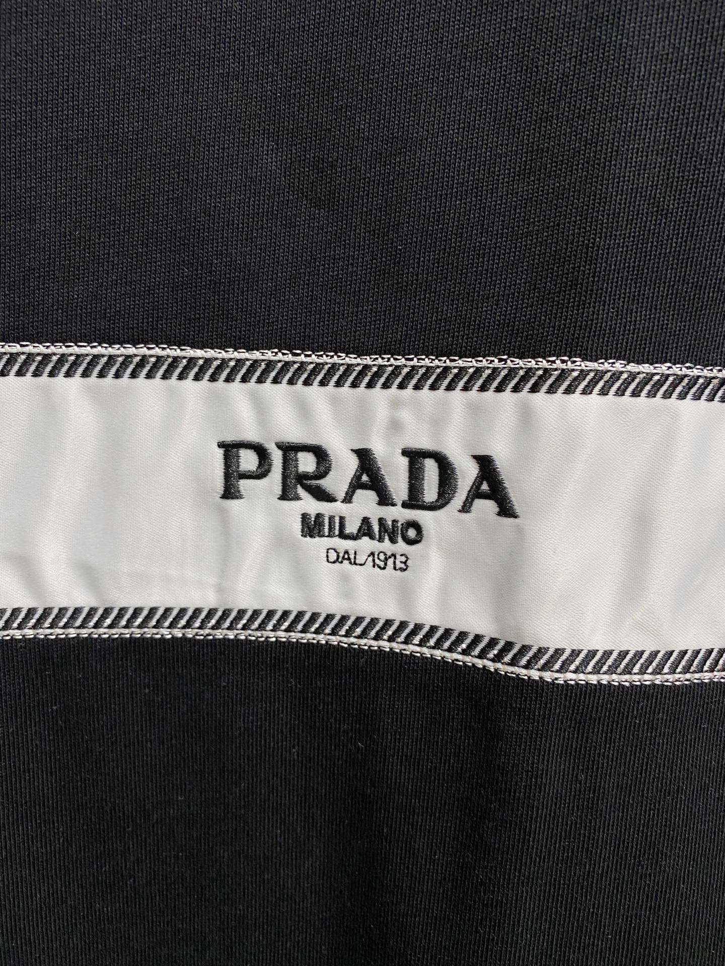Prada  T恤服装,prada 4